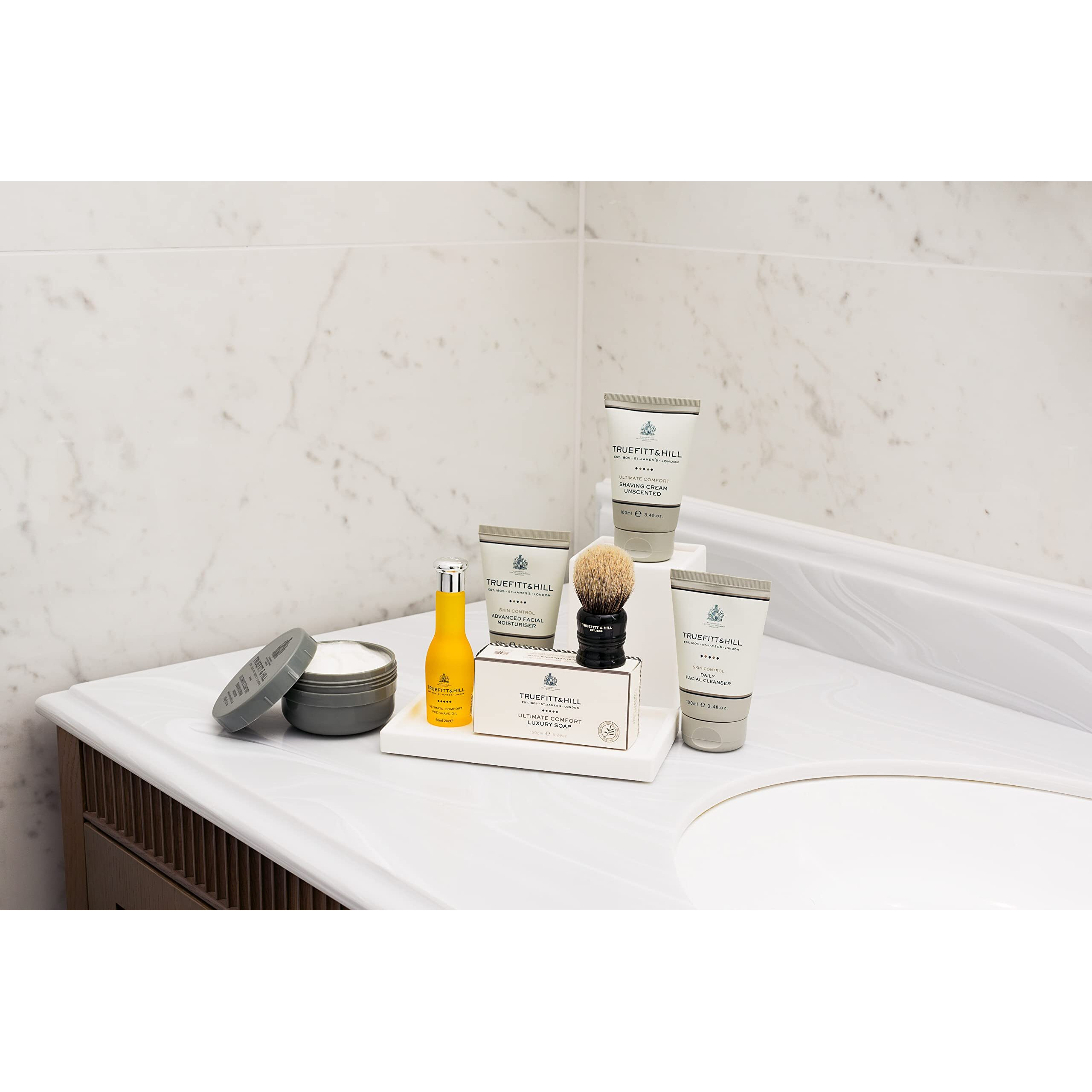Truefitt & Hill Pre-Shave Oil - Ultimate Comfort - Essential-Oil Based Ingredients That Moisturize, Heal, And Conditions Skin, Softens Hair Before Shave - 2 Oz.