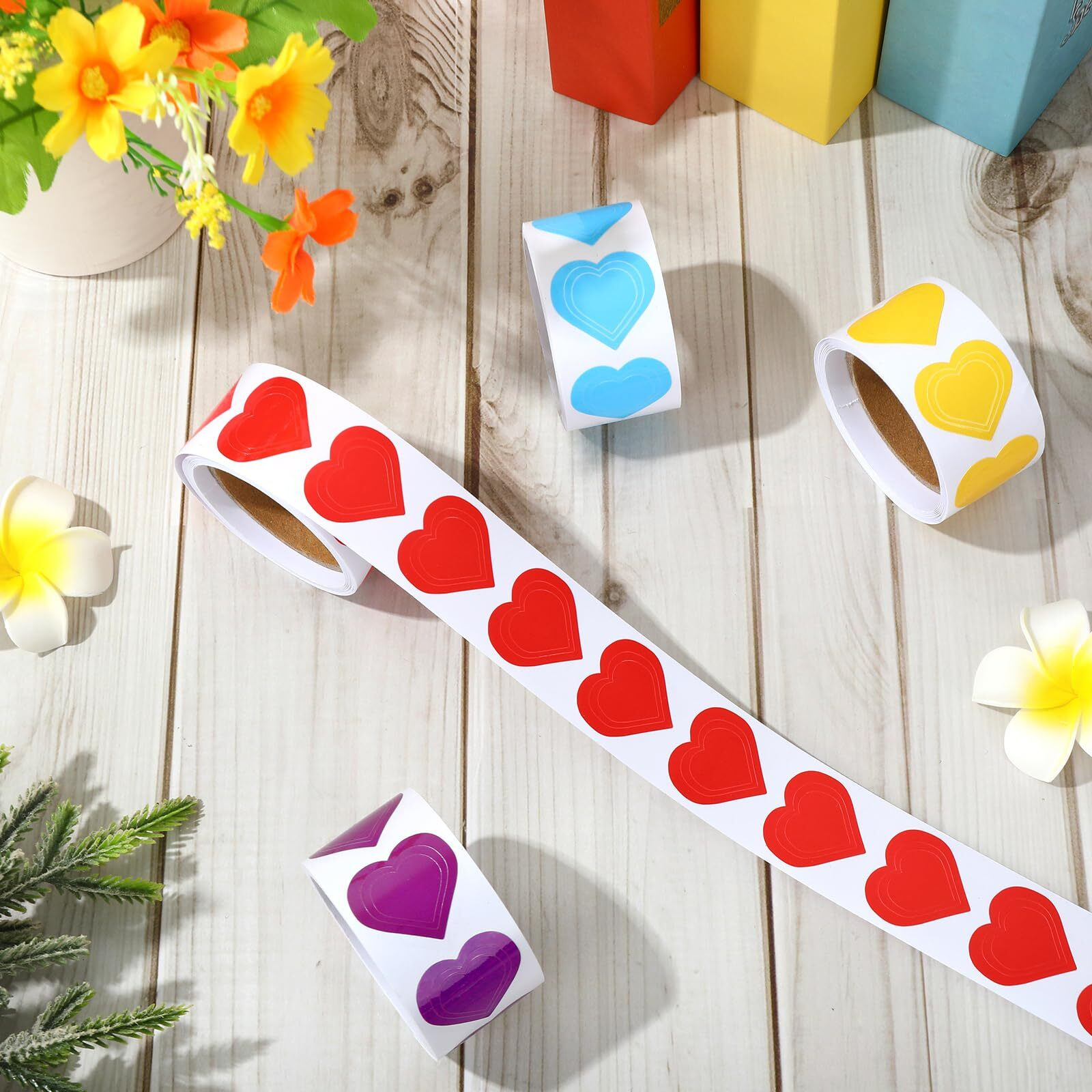 Whaline 400Pcs Heart Tanning Sunbathing Stickers Red Yellow Blue Purple Self Adhesive Body Tanning Decals For Summer Beach Outdoor Indoor Salon Party Supplies