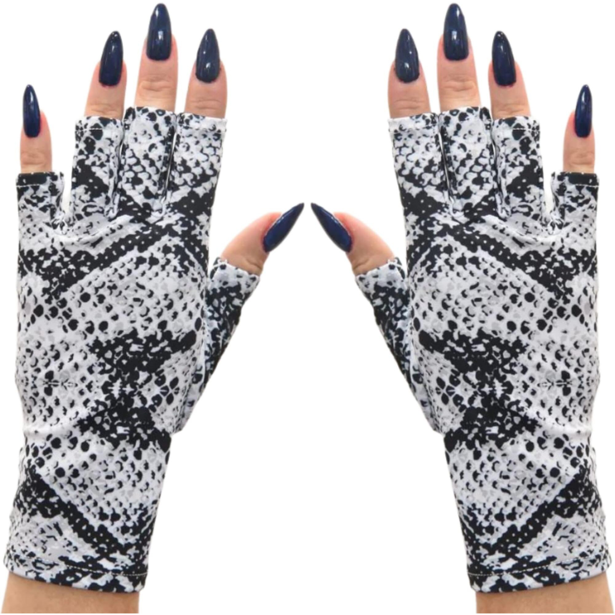 Maniglovz - The Original Upf 50+ Uv Light Protective Nail Gloves | Gel Manicure Gloves And Anti Uv Fingerless Gloves For Women | Can Be Used As Sun Protection Gloves For Driving | Slither Chic Print