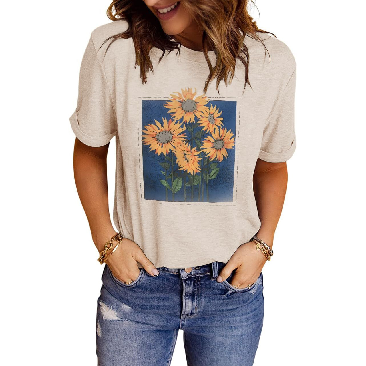 Lindocita Women's Sunflower Oil Painting Graphic Tees Cottagecore Summer Cute Loose Crewneck T-Shirt Shirts For Teen Girls Beige Xl