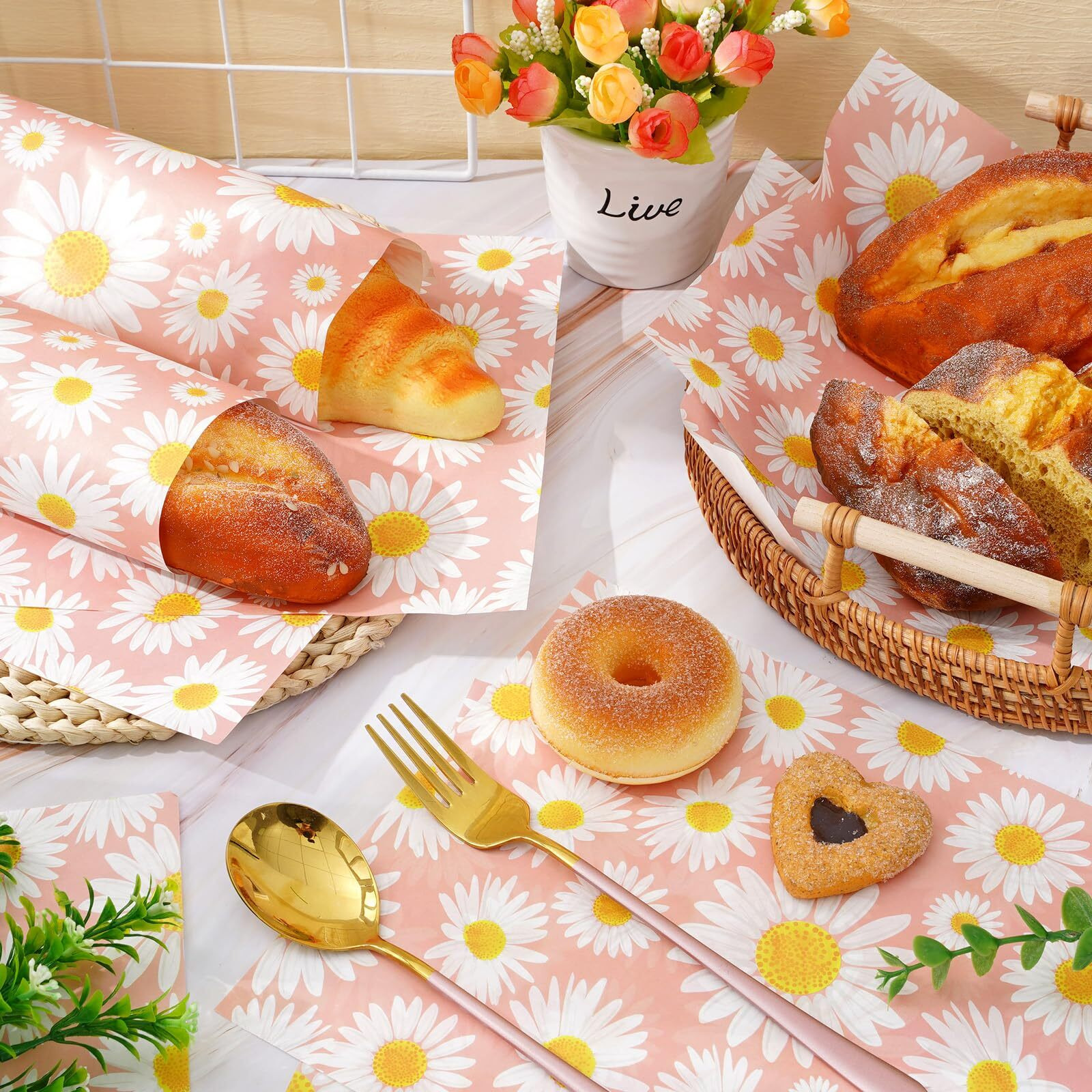 Jarthenaamcs 150Pcs Daisy Pink Wax Paper Spring Flower Deli Paper Pastel Floral Sandwich Wrap Paper Tissue Waterproof Oil-Proof Picnic Liners For Party Kitchen Supplies, 9.8 X 8.3 Inch