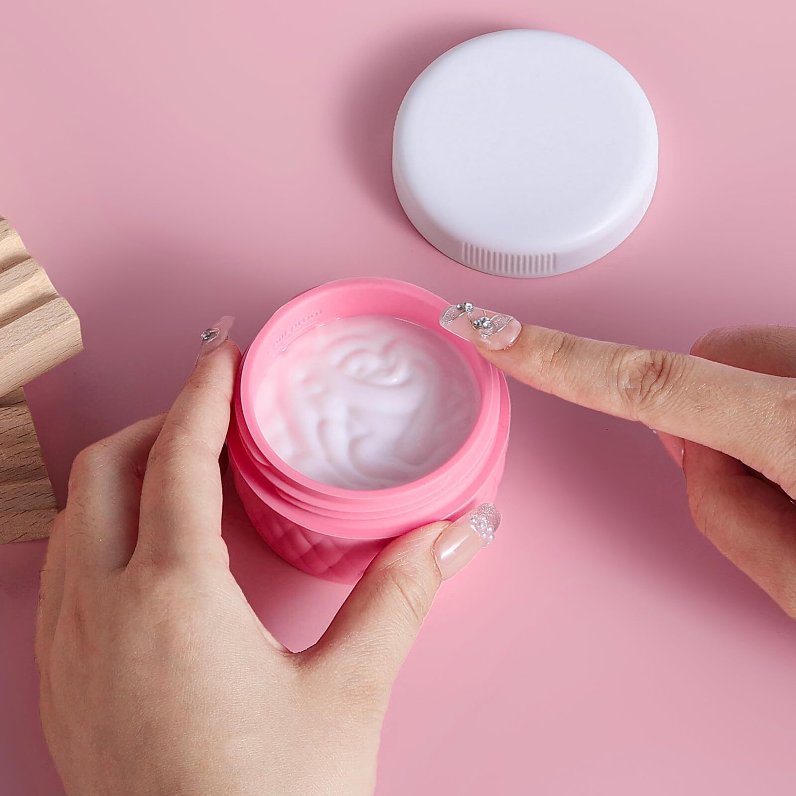 Kuangre Travel Containers For Toiletries, Silicone Cream Jars Bpa-Free, Tsa Approved 2Oz Travel Size Containers, Leak-Proof Silicone Jars With Lid For Cosmetic Face Hand Body Cream (4 Pack)