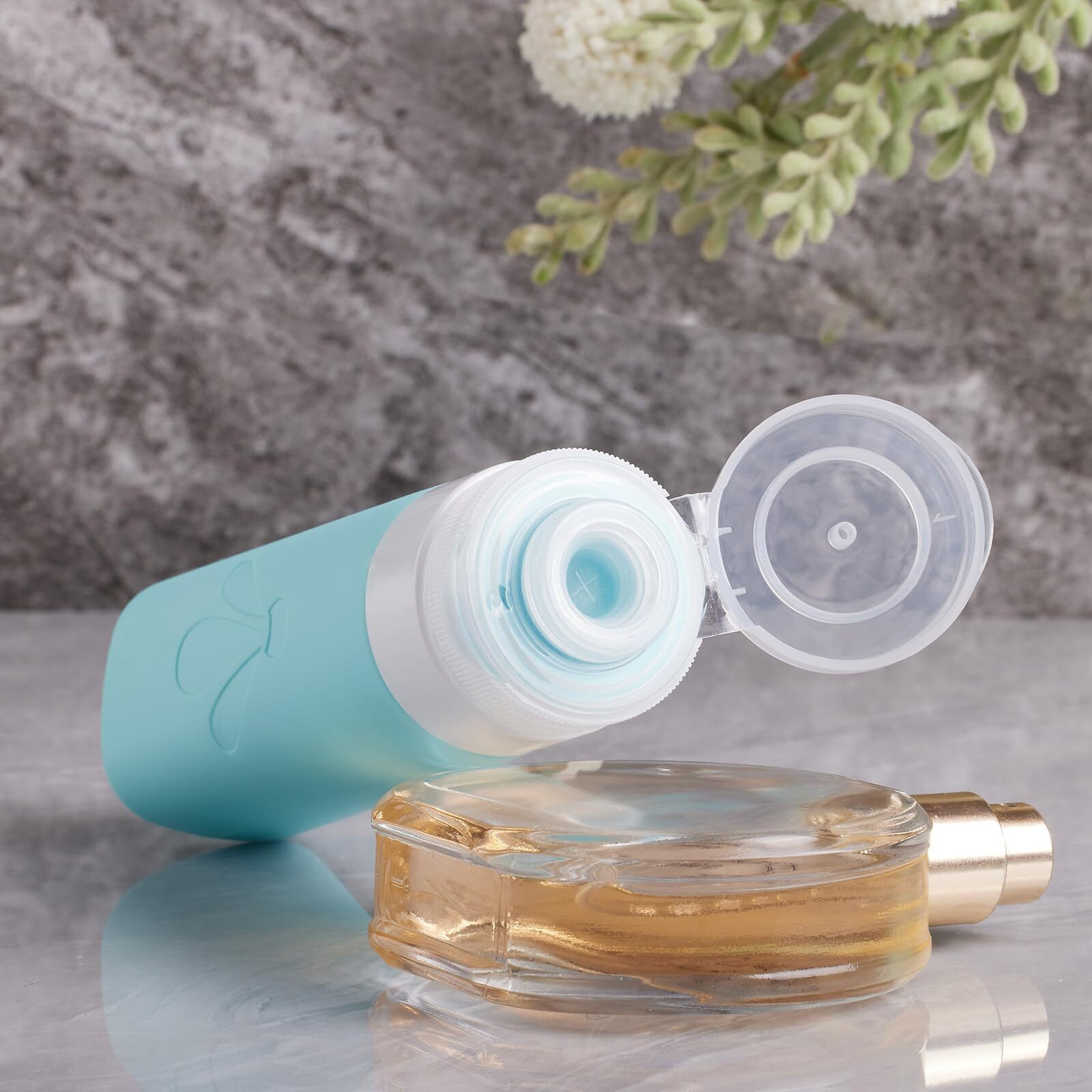 Insfit 8 Pack Silicone Travel Bottles & Cream Jars With Toiletry Bag, 3Oz Leakproof Containers & 2Oz Jars With Waterproof Labels, Bpa-Free Squeezable Toiletries Set For Shampoo, Lotion, Cosmetics