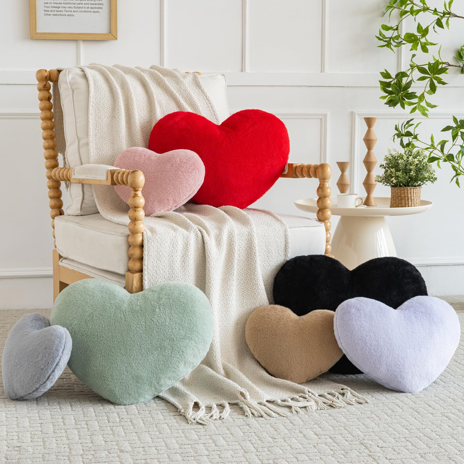 Xiashrk Heart Pillow (Black, Mini 12.9"&quotX9.8"")