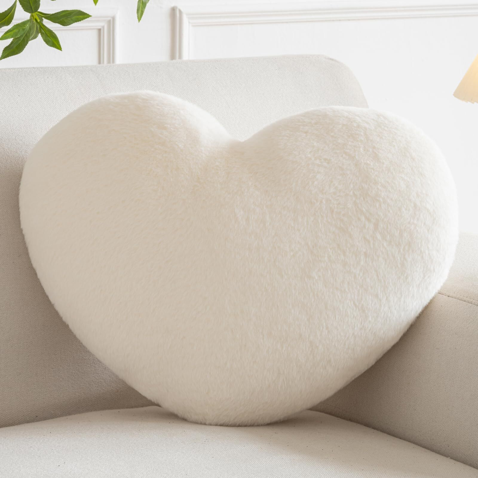 Xiashrk Heart Pillow (White, Mini 12.9"&quotX9.8"")