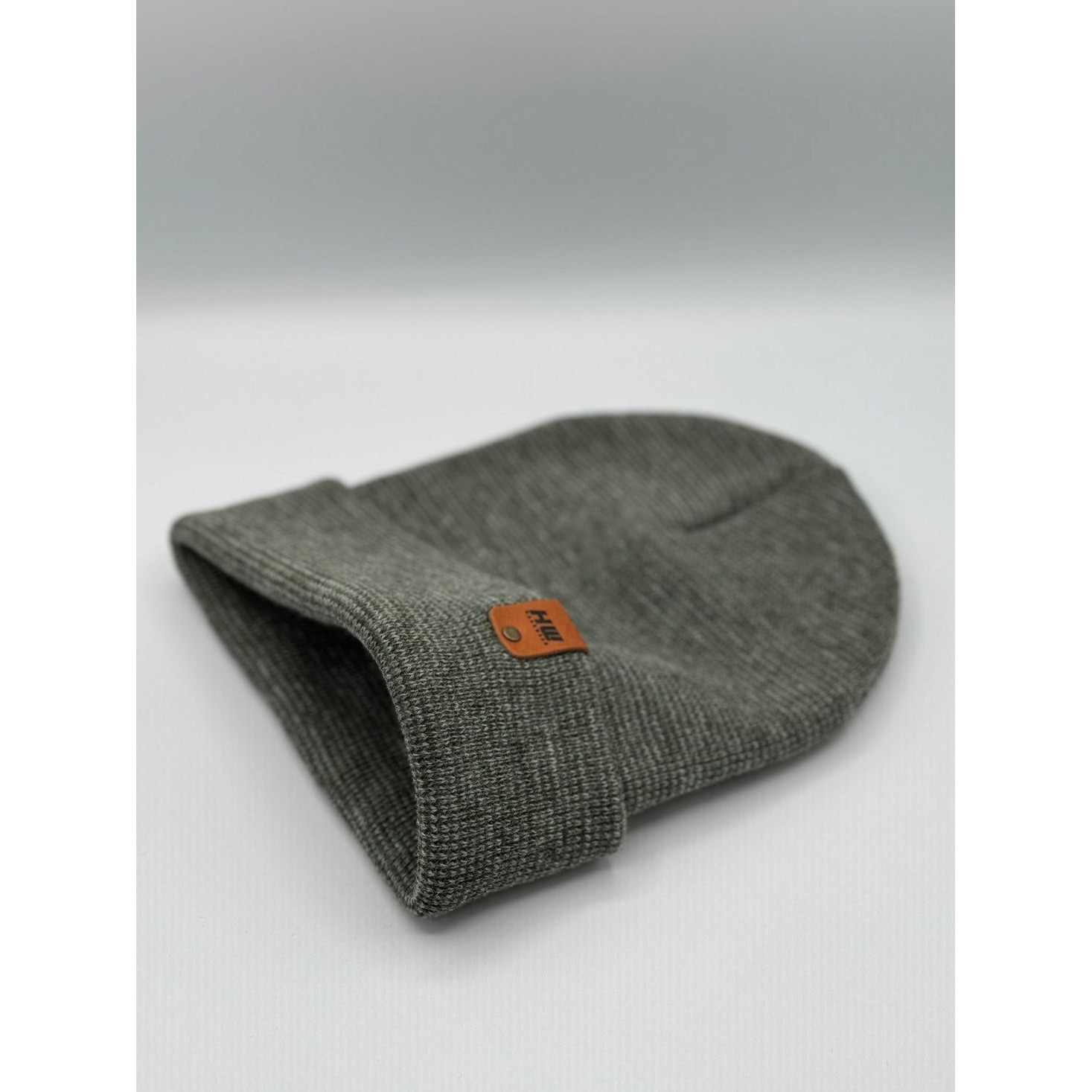 Cuffed Traditional Fusion Green/Gray