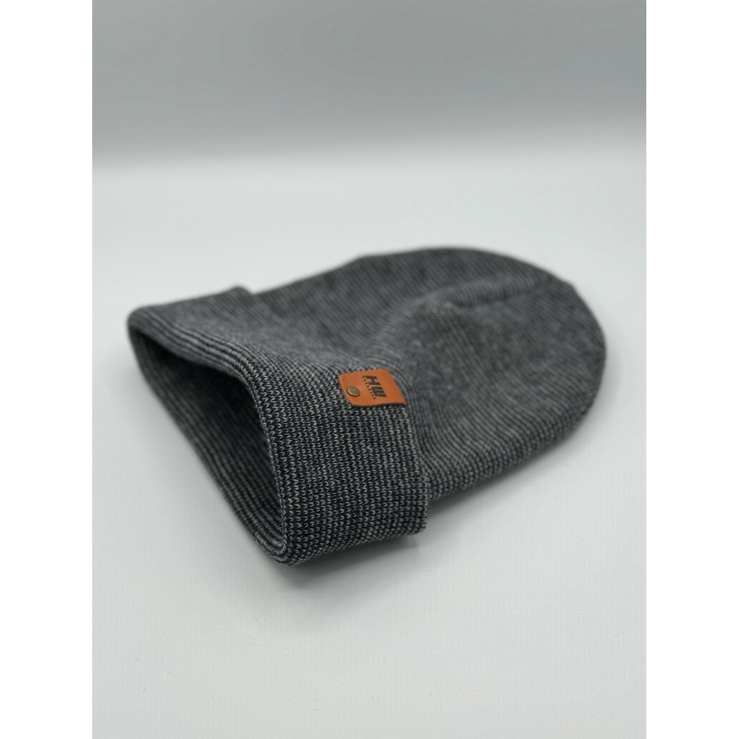 Cuffed Traditional Fusion Black/Gray