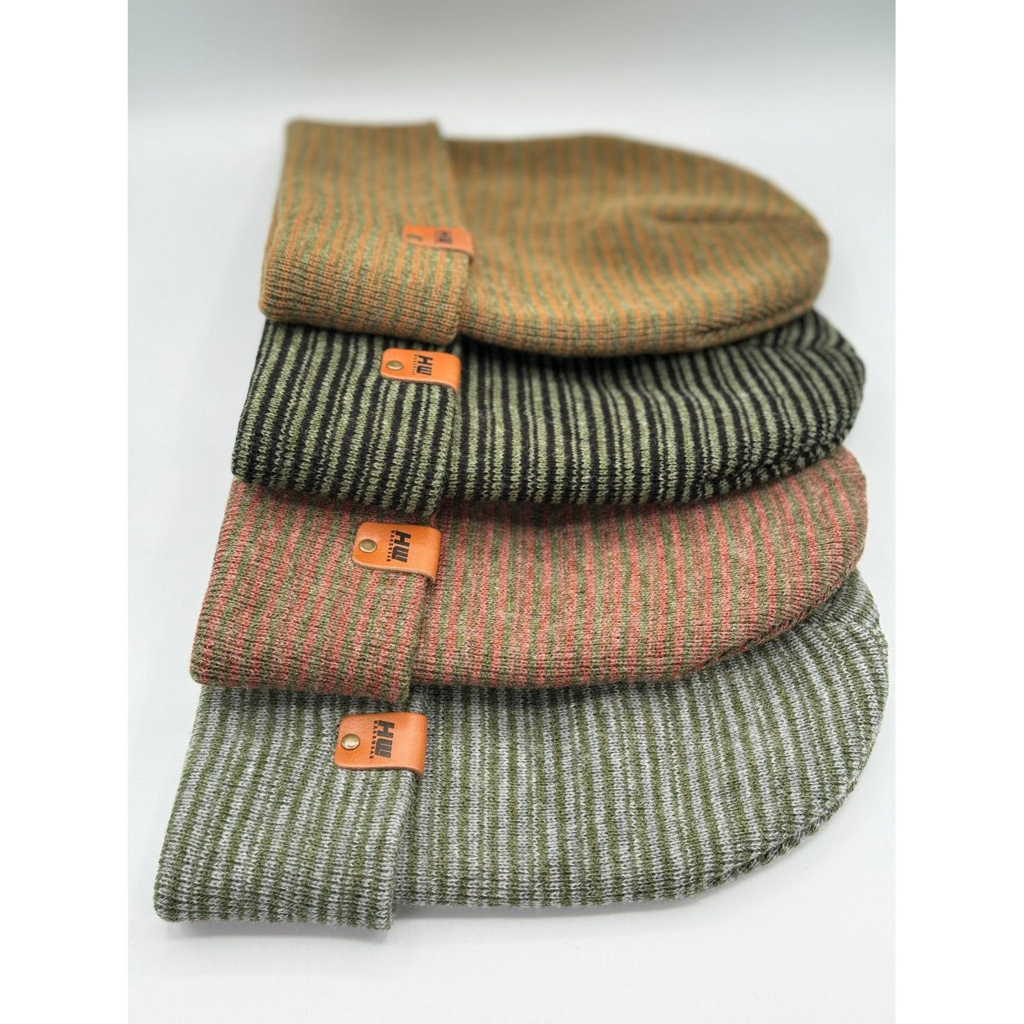 Cuffed Traditional Contrast Green/Brown