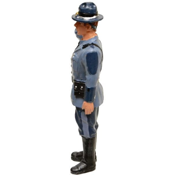 State Trooper Brian Figure For 118 Diecast Model Cars by American Diorama