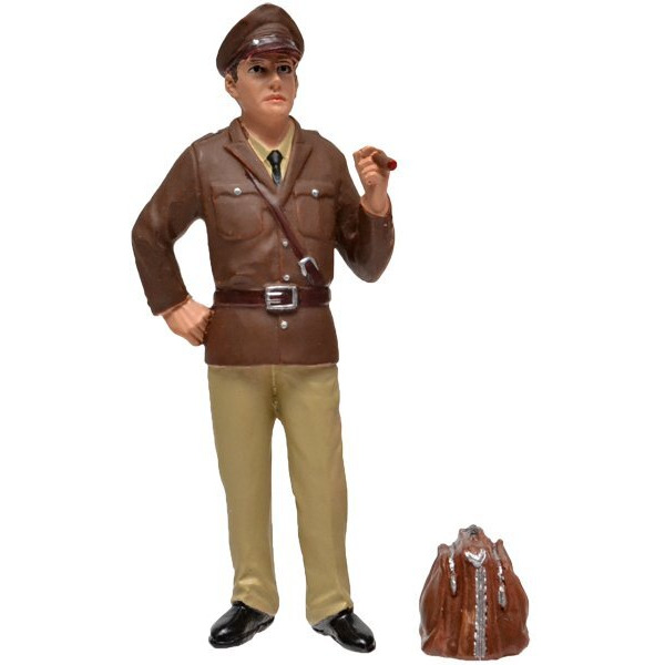 Remembering Pearl Harbor Figure III For 124 Scale Models by American Diorama