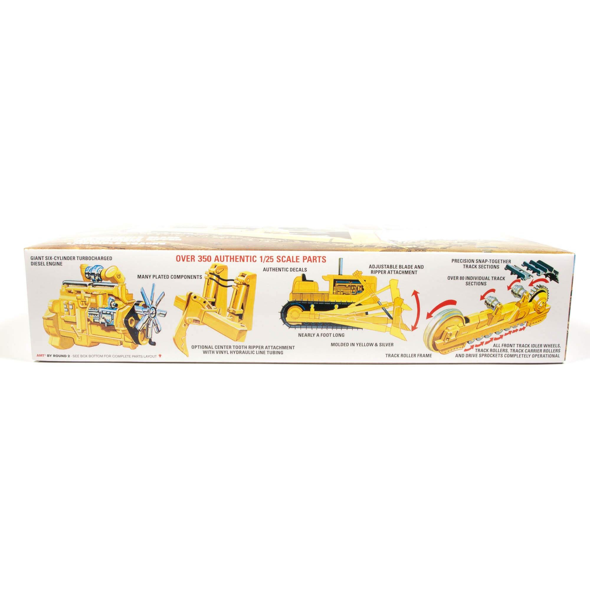Skill 3 Model Kit Construction Bulldozer 1/25 Scale Model by AMT