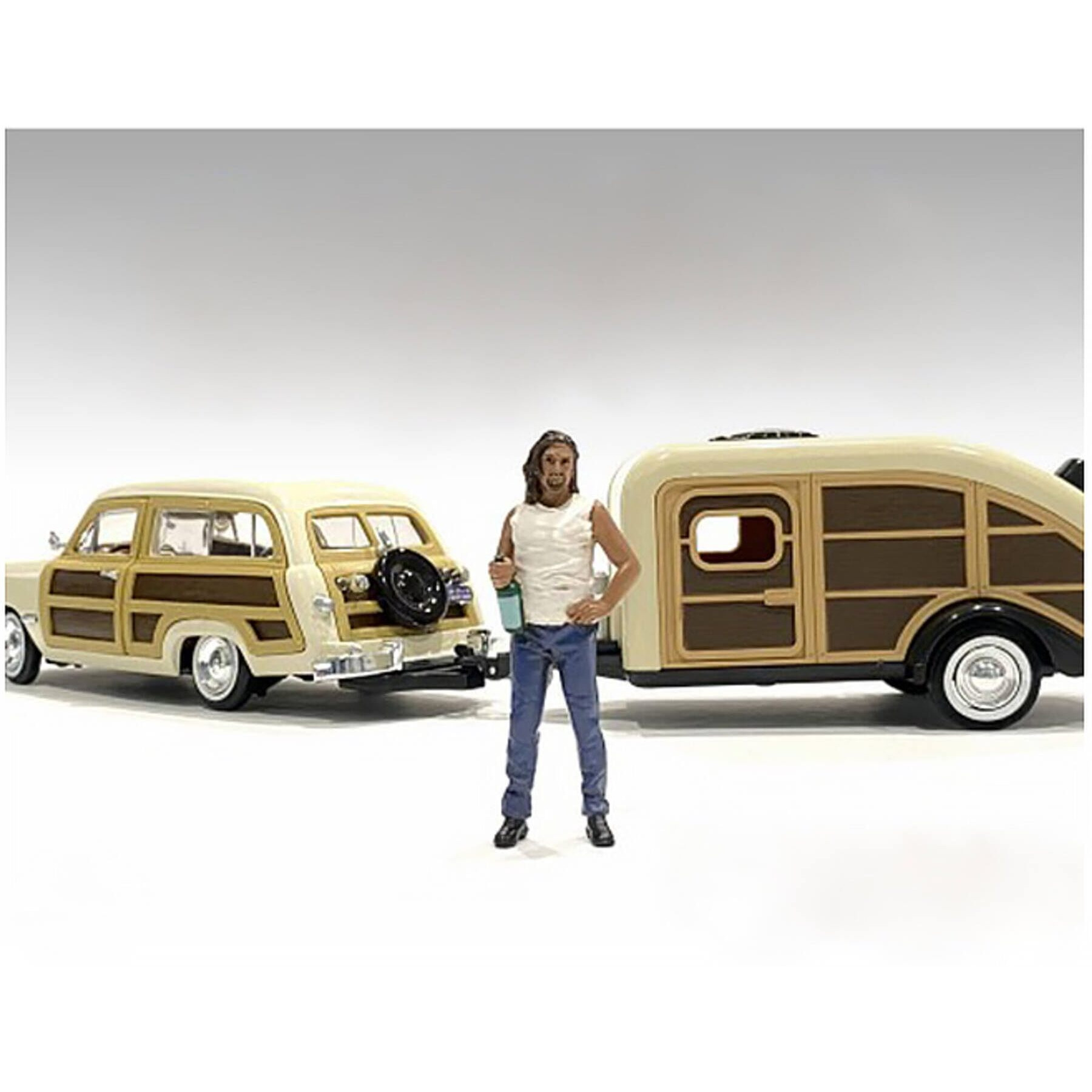 &quotCampers" Figure 3 for 1/24 Scale Models by American Diorama