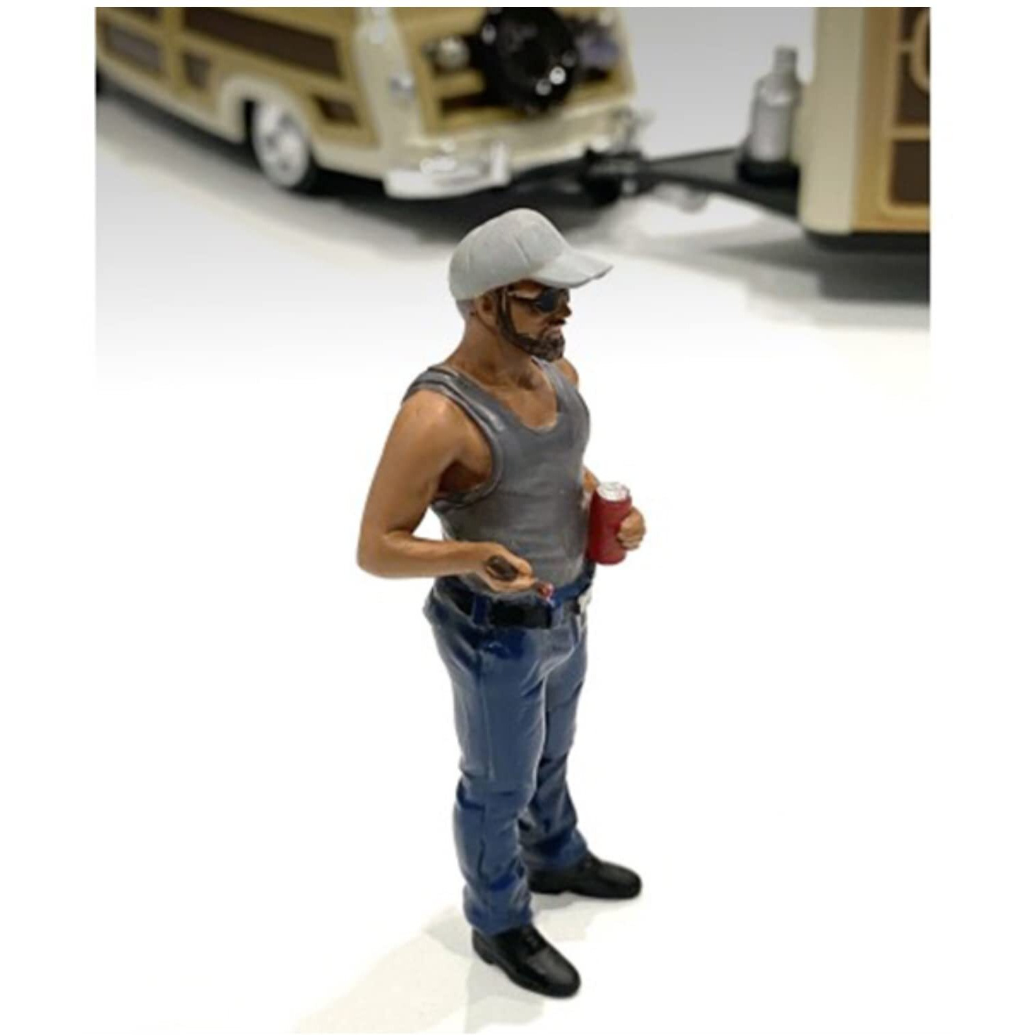 &quotCampers" Figure 5 for 1/24 Scale Models by American Diorama