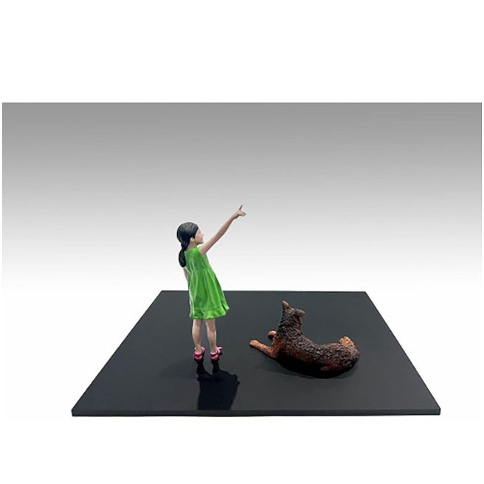 &quotFigure18 Series 1" Figure 703 Set of 2 pieces for 1/18 Scale Models by American Diorama