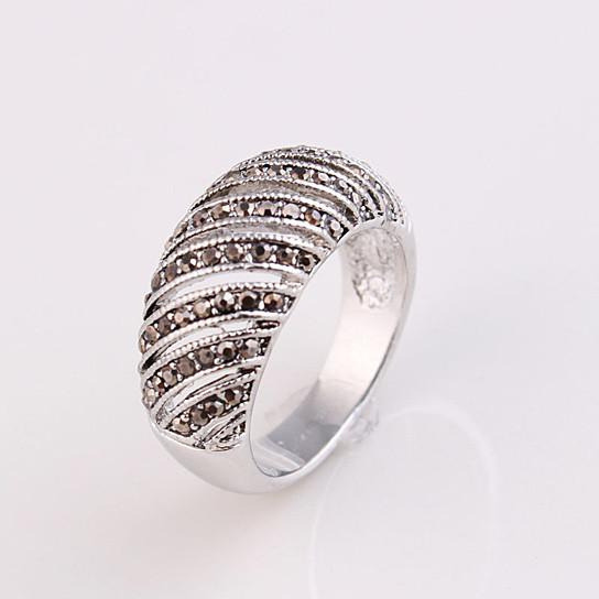 Markeza Ring In Semi Precious Marcasite Pave crystals(D0102HEYHNg)