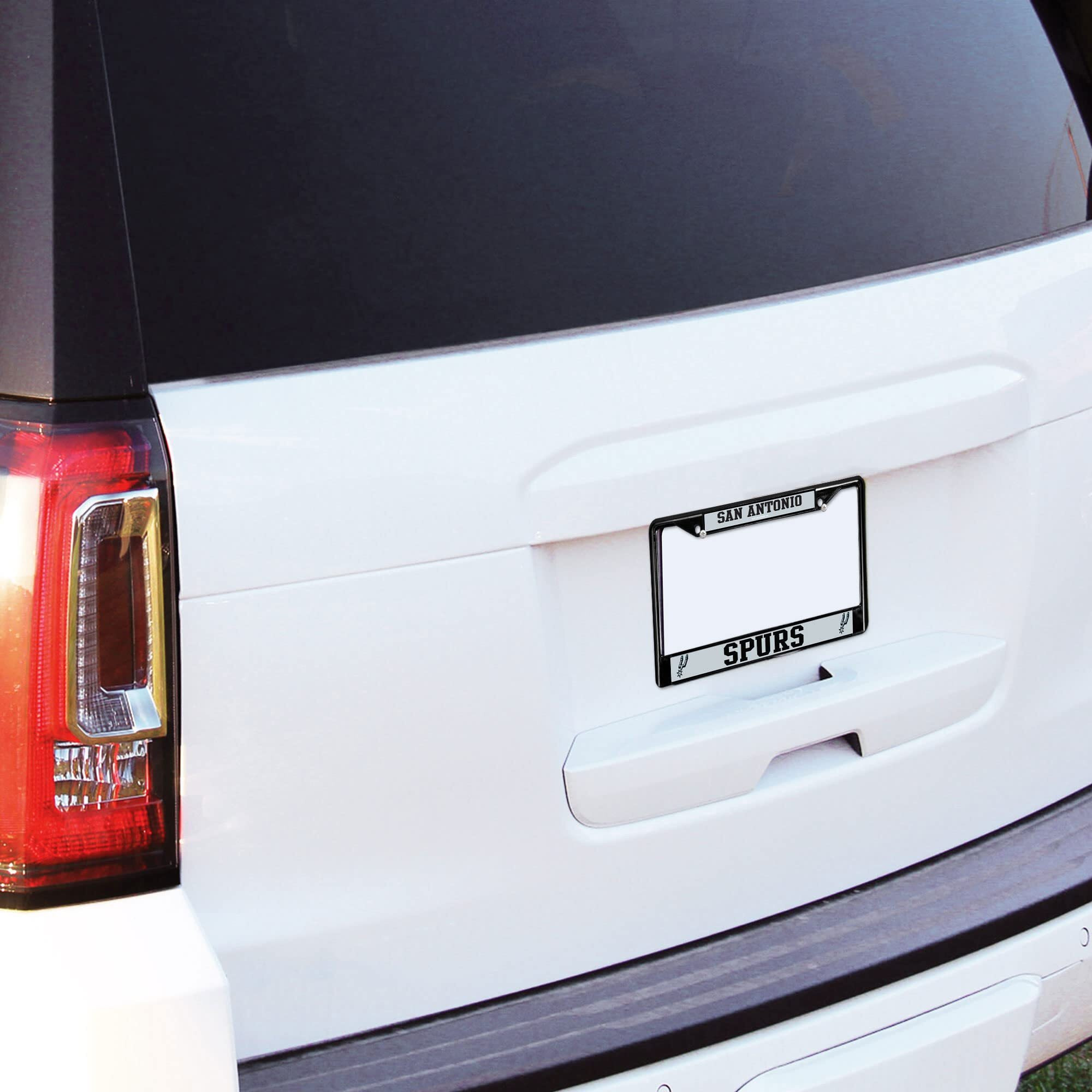 Los Angeles Lakers License Plate Frame Chrome Black