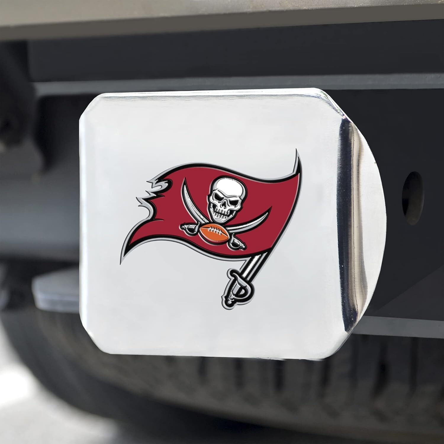 Tampa Bay Buccaneers Hitch Cover Color Emblem on Chrome