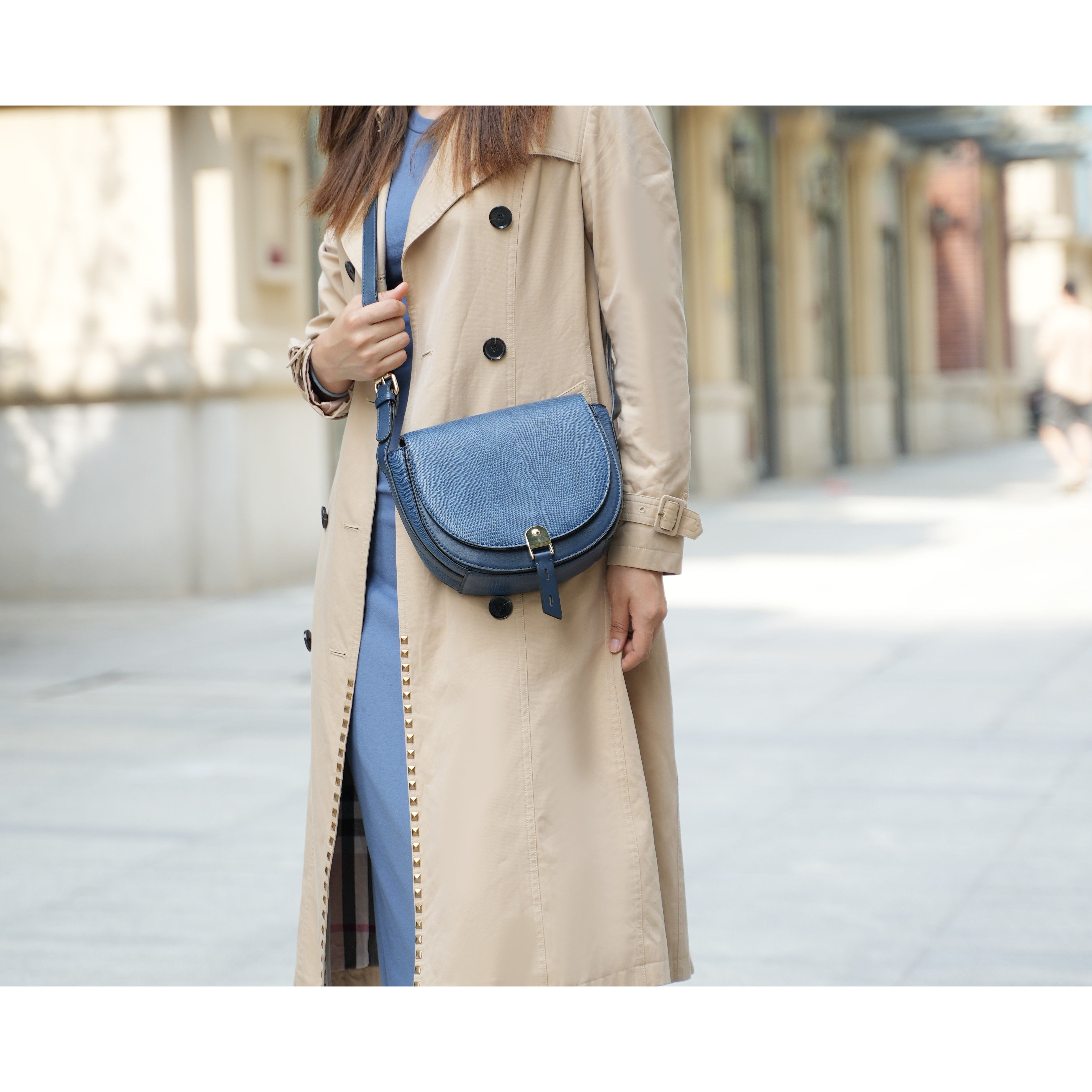 MKF collection Adalyn Snake Embossed Vegan Leather Women Shoulder Bag by Mia K(D0102H9KJEU)