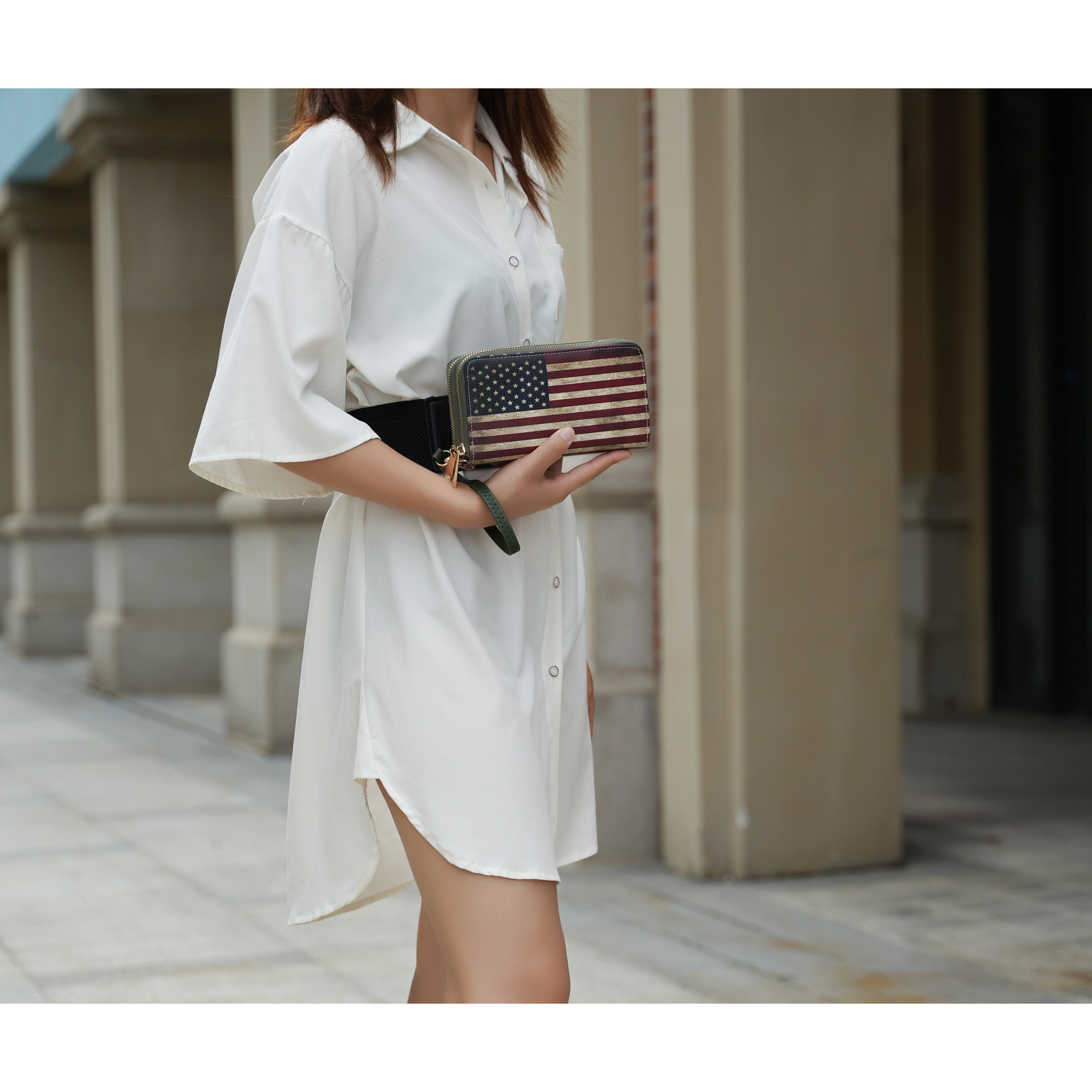 MKF collection Uriel Vegan Leather Women FLAg Wristlet Wallet by Mia K(D0102H9TV9Y)