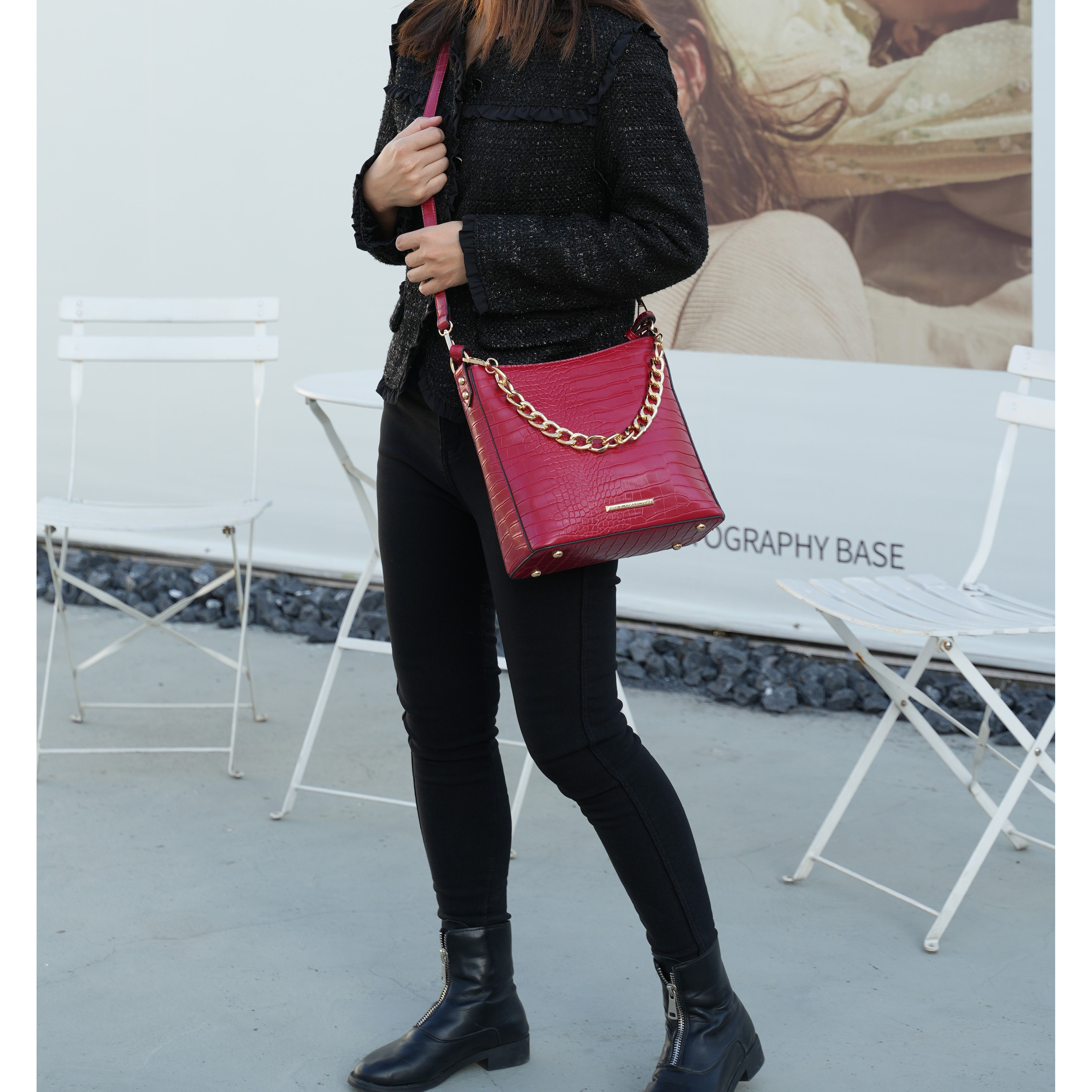 MKF collection Bizzy Faux crocodile-Embossed Vegan Leather Women Shoulder Bag by Mia K(D0102HIBMPV)