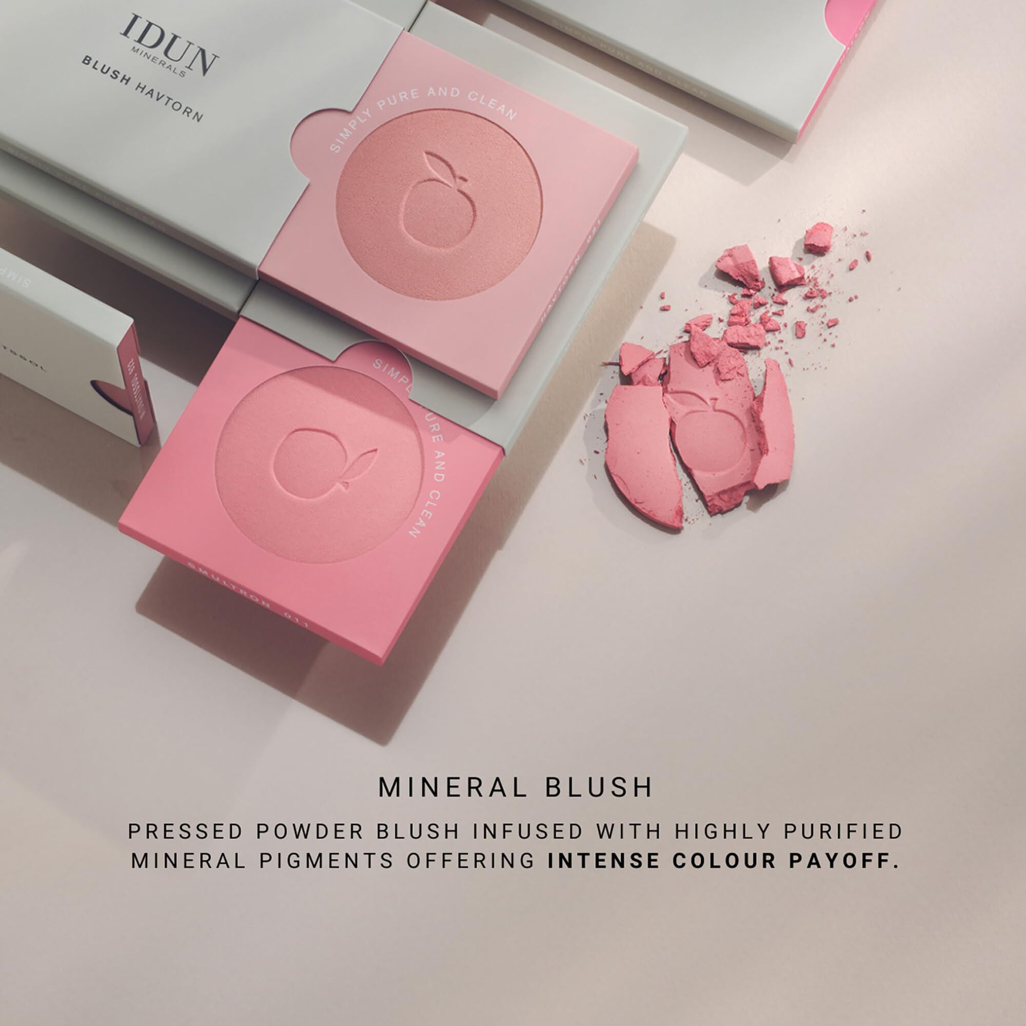 Blush - 005 Hallon by Idun Minerals for Women - 0.18 oz Blush