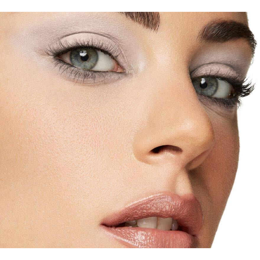 Vamp Matt Compact Eyeshadow - 010 White Chalk by Pupa Milano for Women - 0.088 oz Eye Shadow