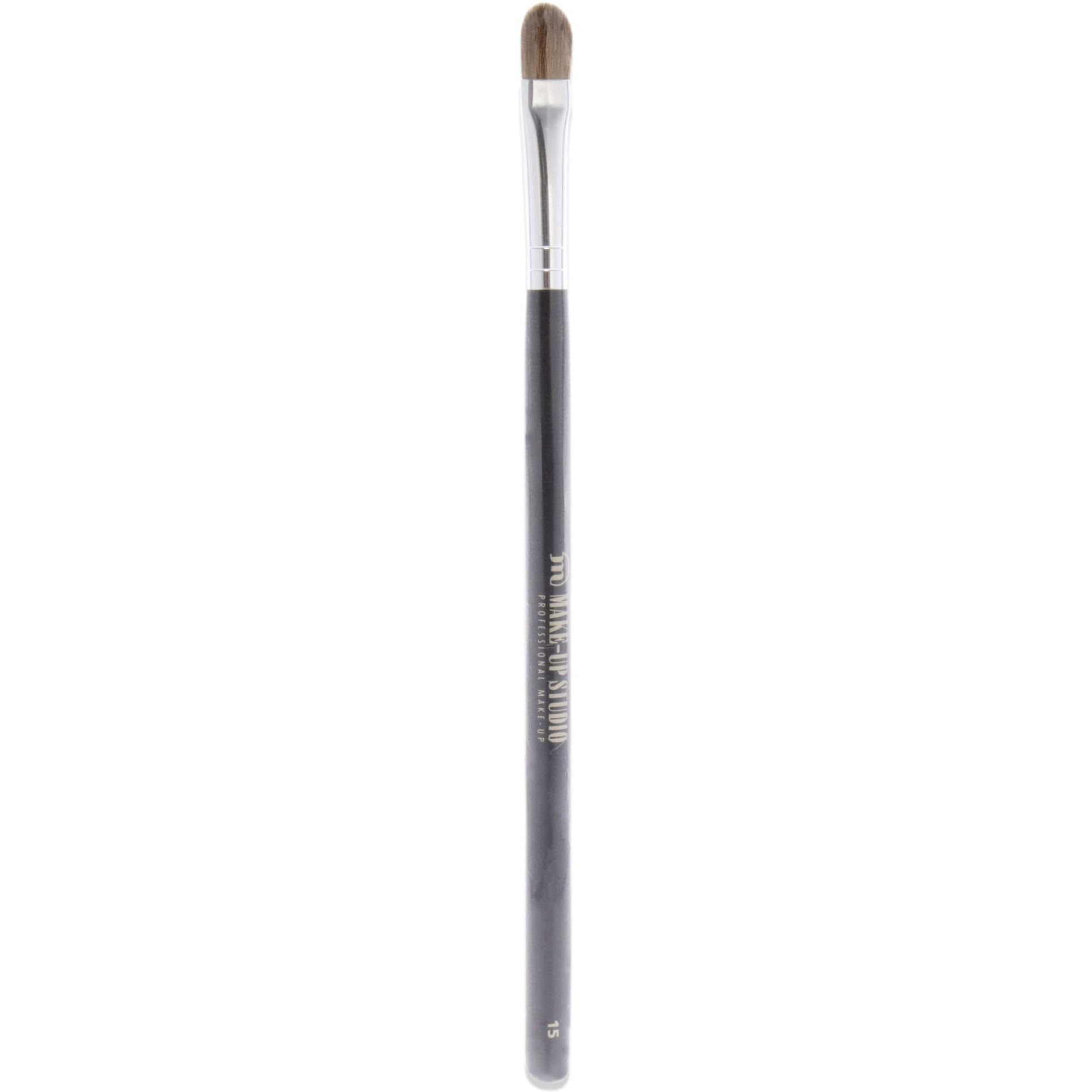 Eyeshadow Brush - 15 Medium Slim by Make-Up Studio for Women 1 Pc Brush