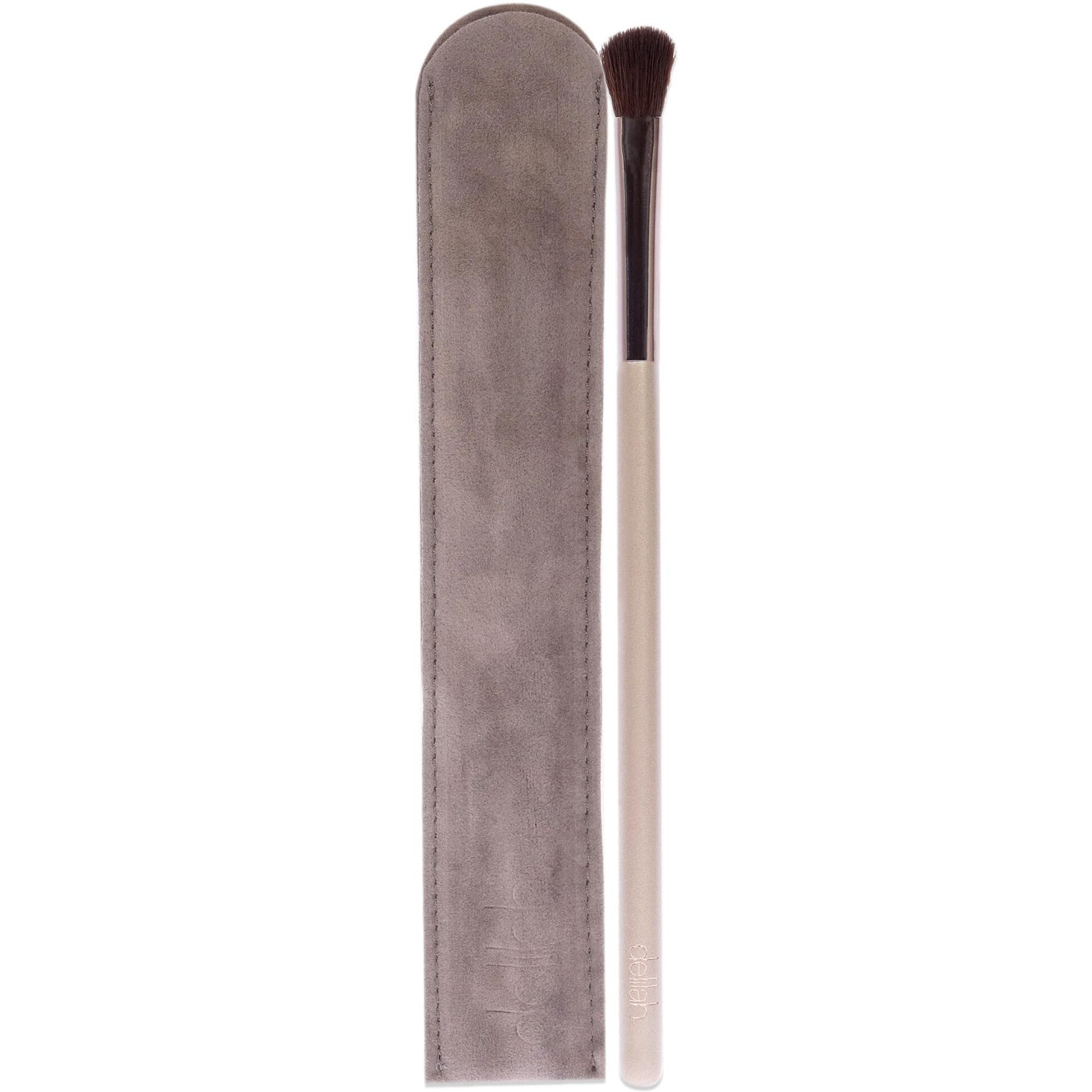 Eyeshadow Brush - BR05 by Delilah for Women - 1 Pc Brush