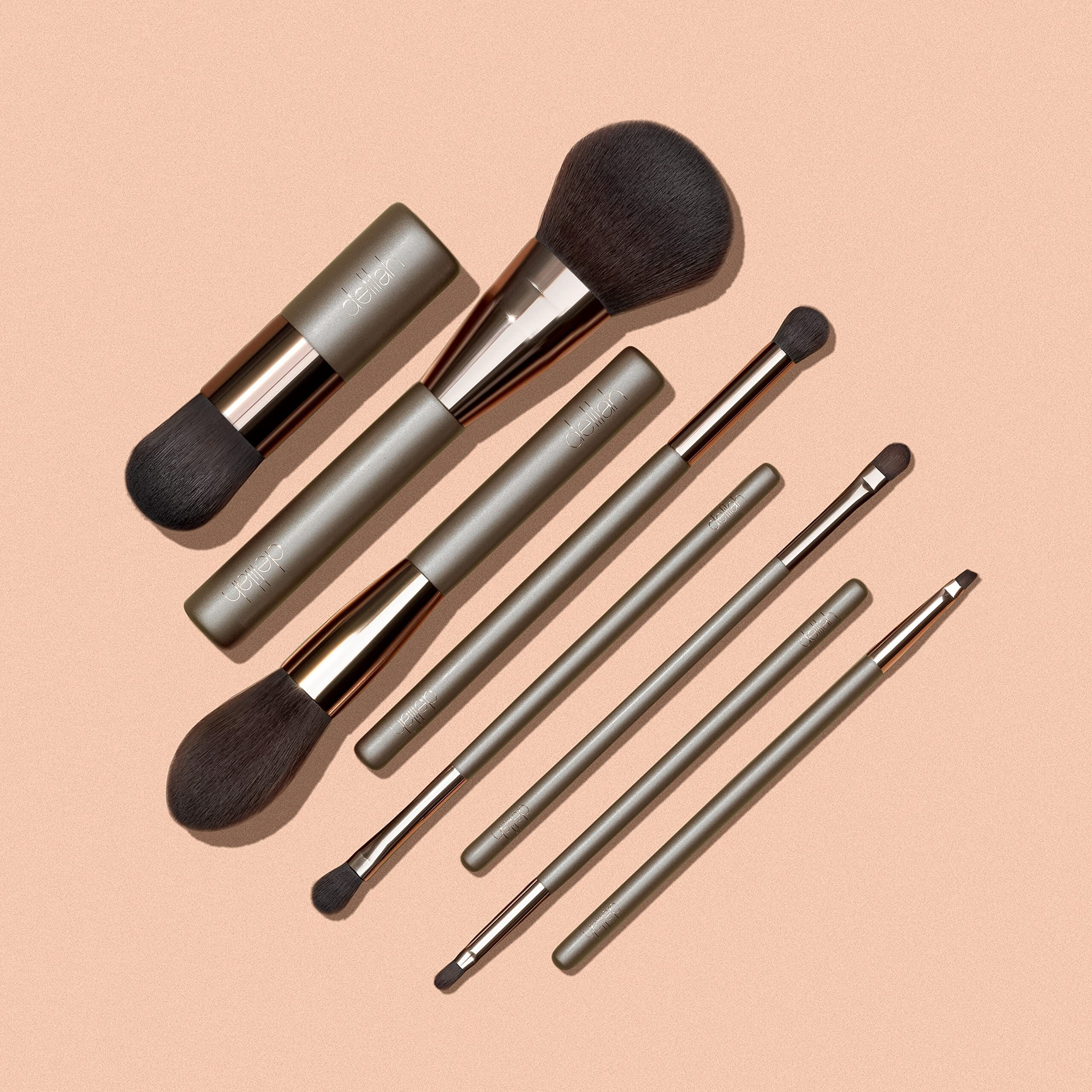 Angled Liner Brush by Delilah for Women - 1 Pc Brush