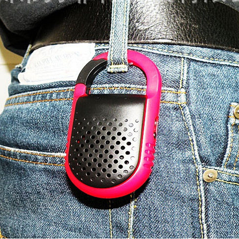 clip N go Bluetooth Speaker and Handsfree Speakerphone(D0102HEYYBg)