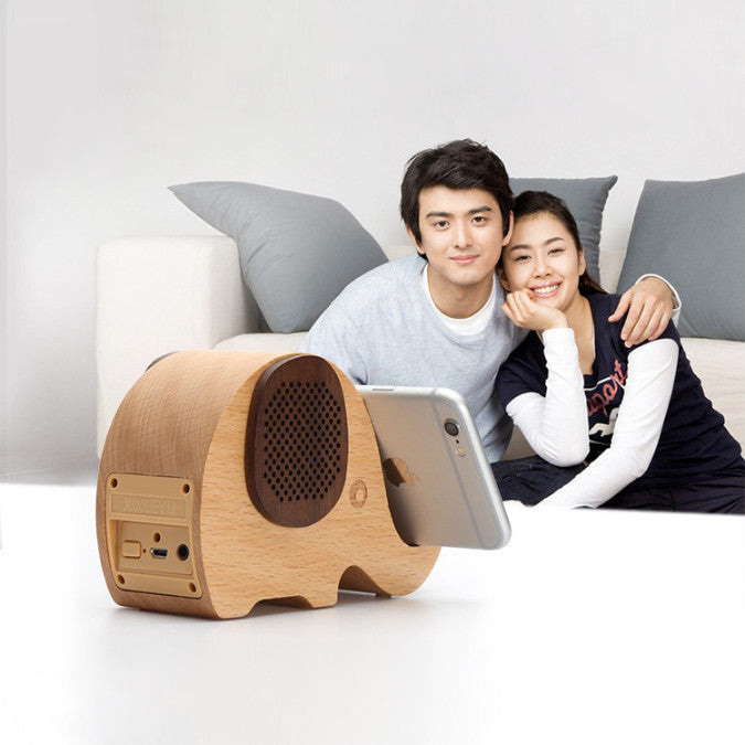 WOODSY gOODSY 2 IN 1 Bluetooth Speaker And cell Phone Stand(D0102HEYZJg)