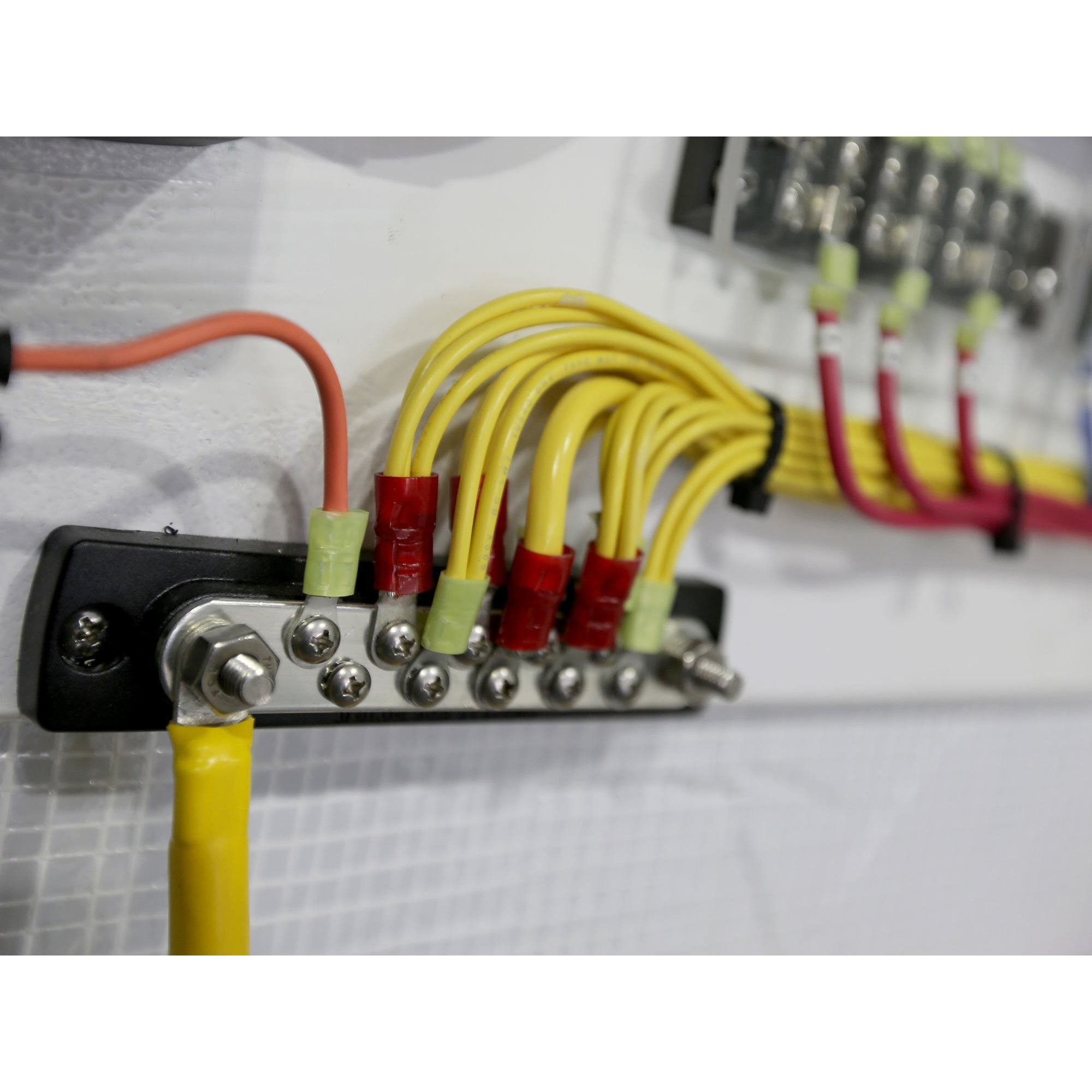 BUSBAR 10 GANG COMMON BUS