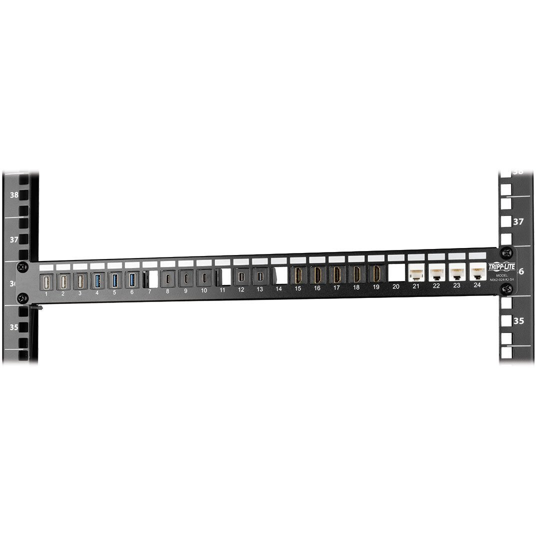 24Pt Patch Panel RJ45 USB HDMI