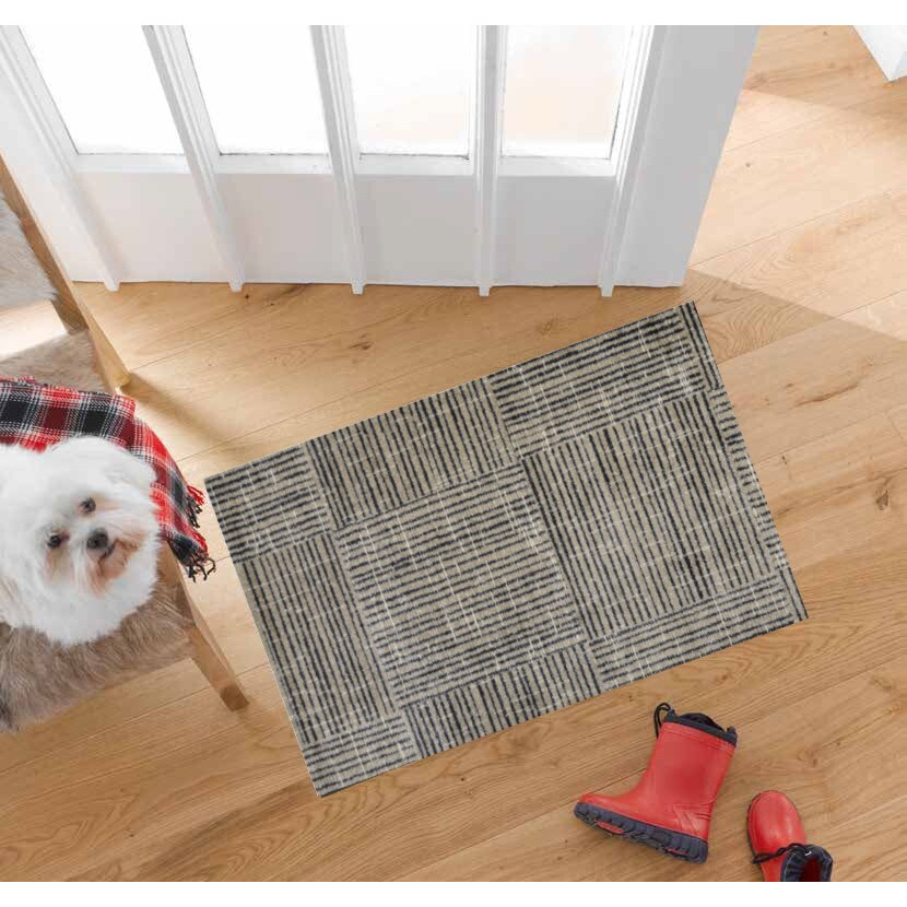 2' x 3' Modern Geo Lines in Squares Washable Floor Mat
