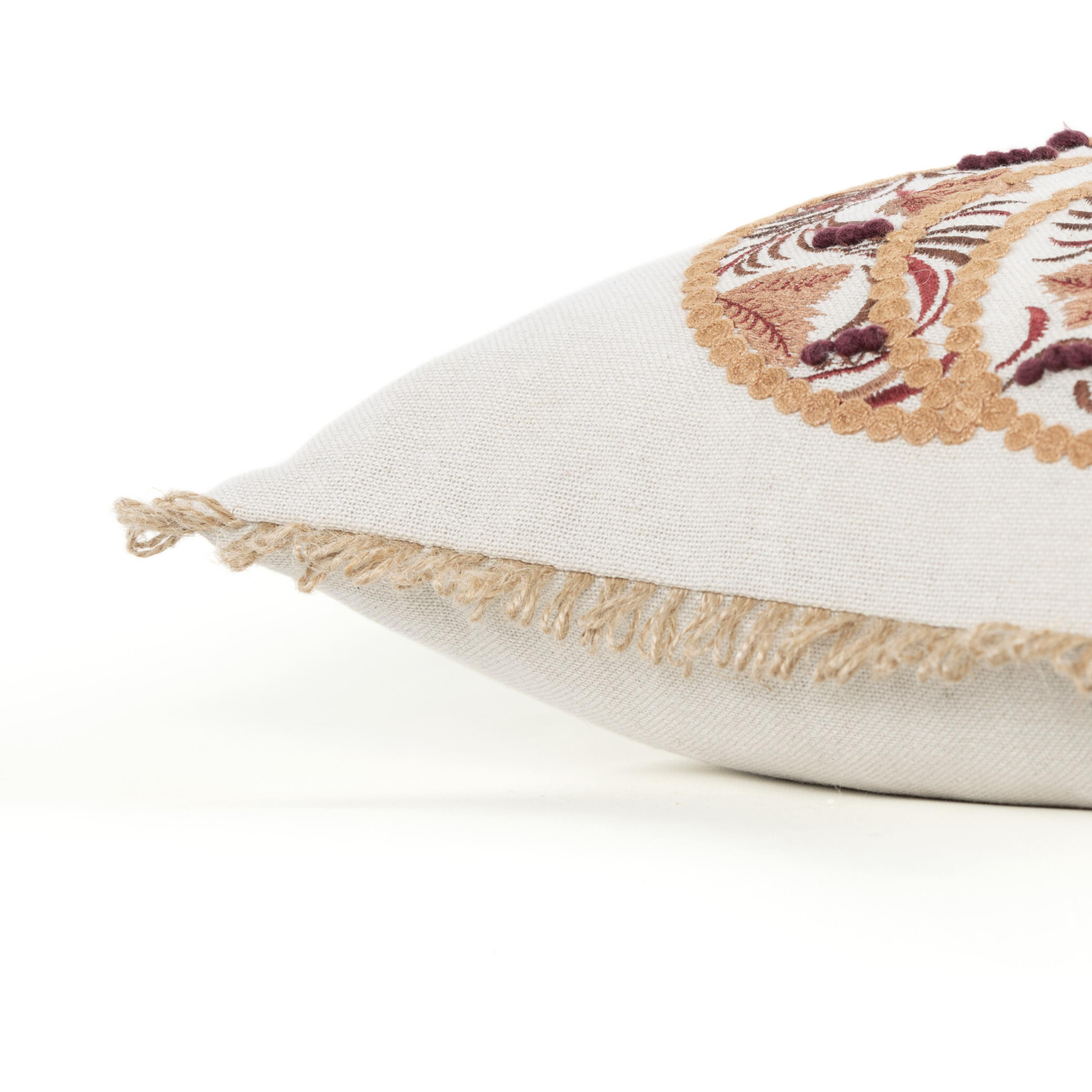 18" Ivory Green and Red Thanksgiving Cotton Pillow With Applique, Embroidery Edges