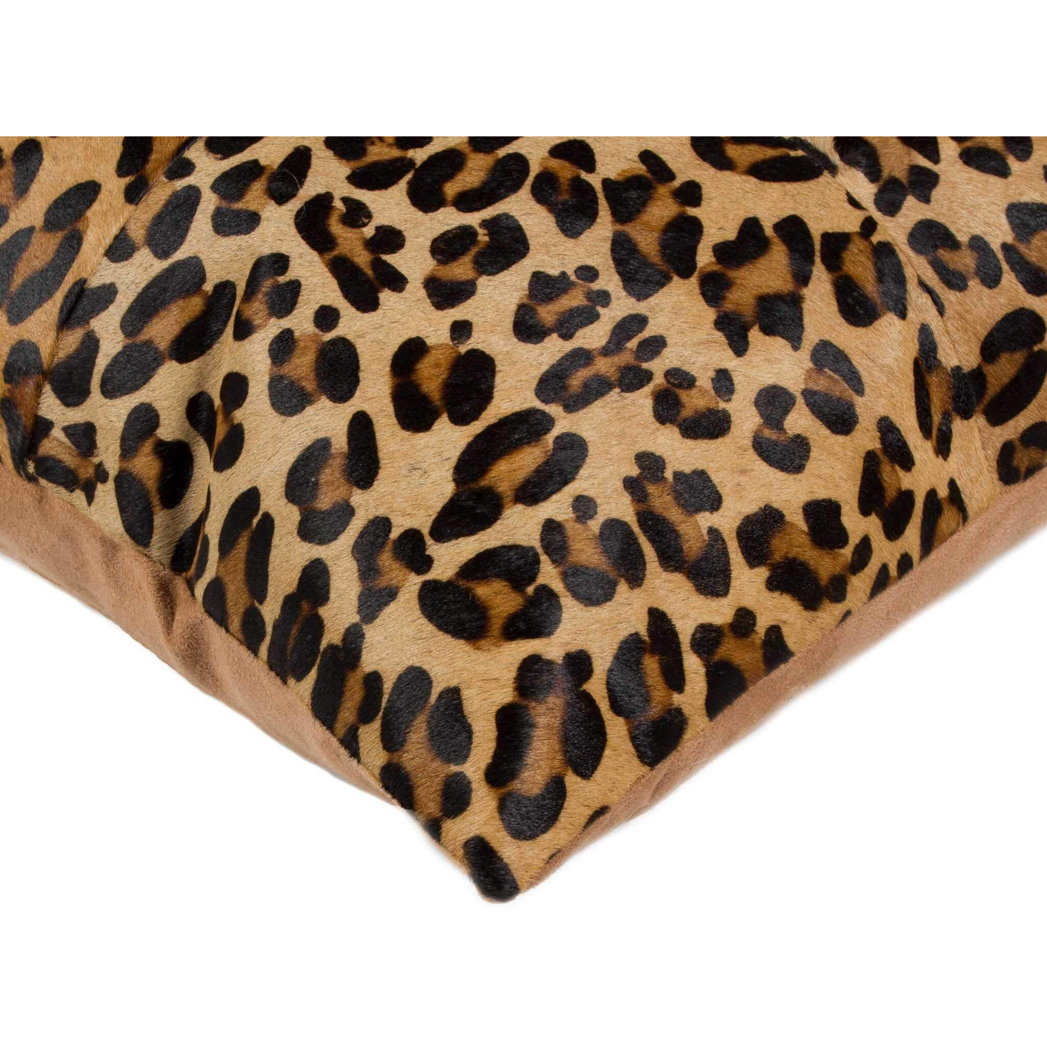 18" X 18" X 5" Leopard Quattro  Pillow