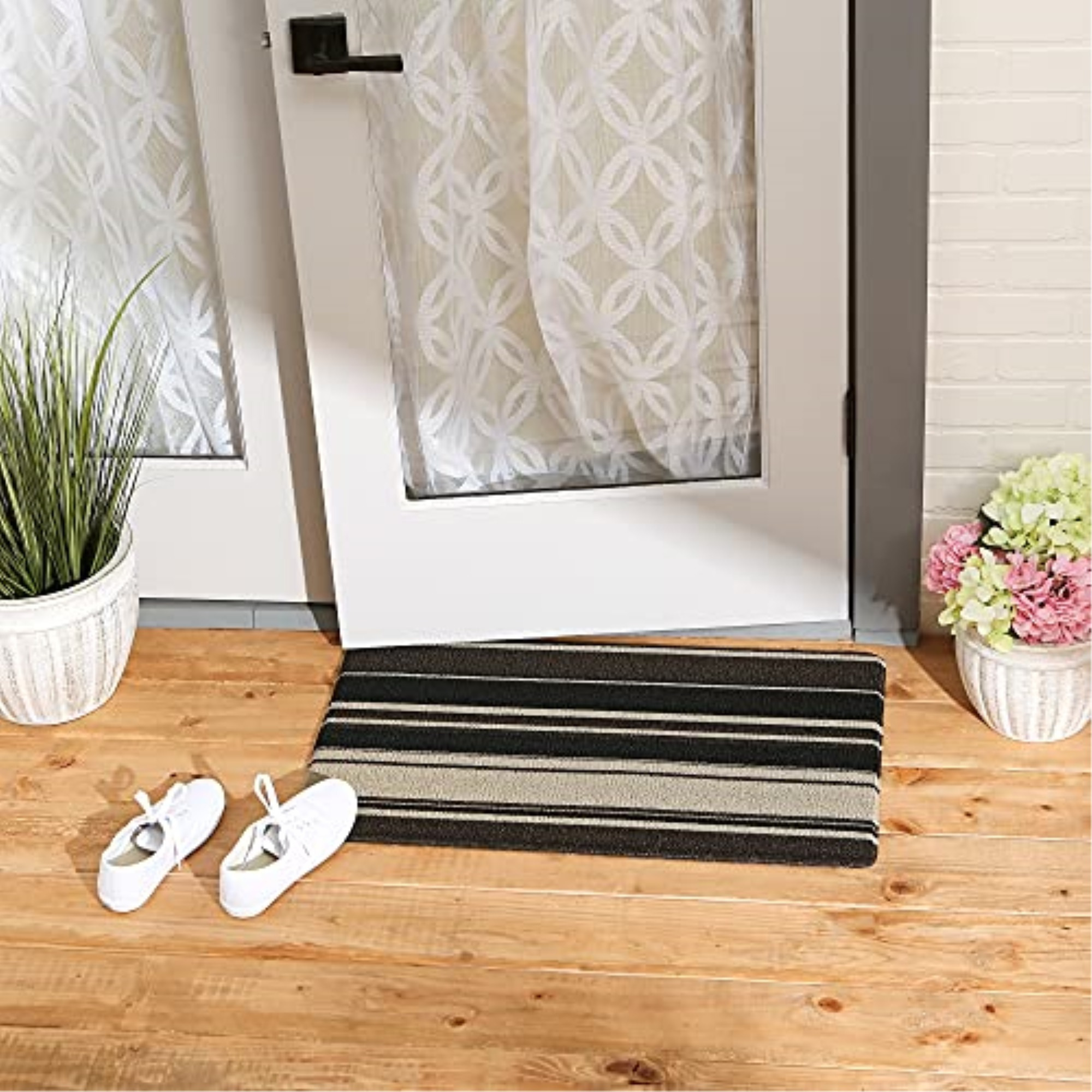 DII Neutral Stripe Tufted Loop Textilene Mat 17.75x29.5 inches