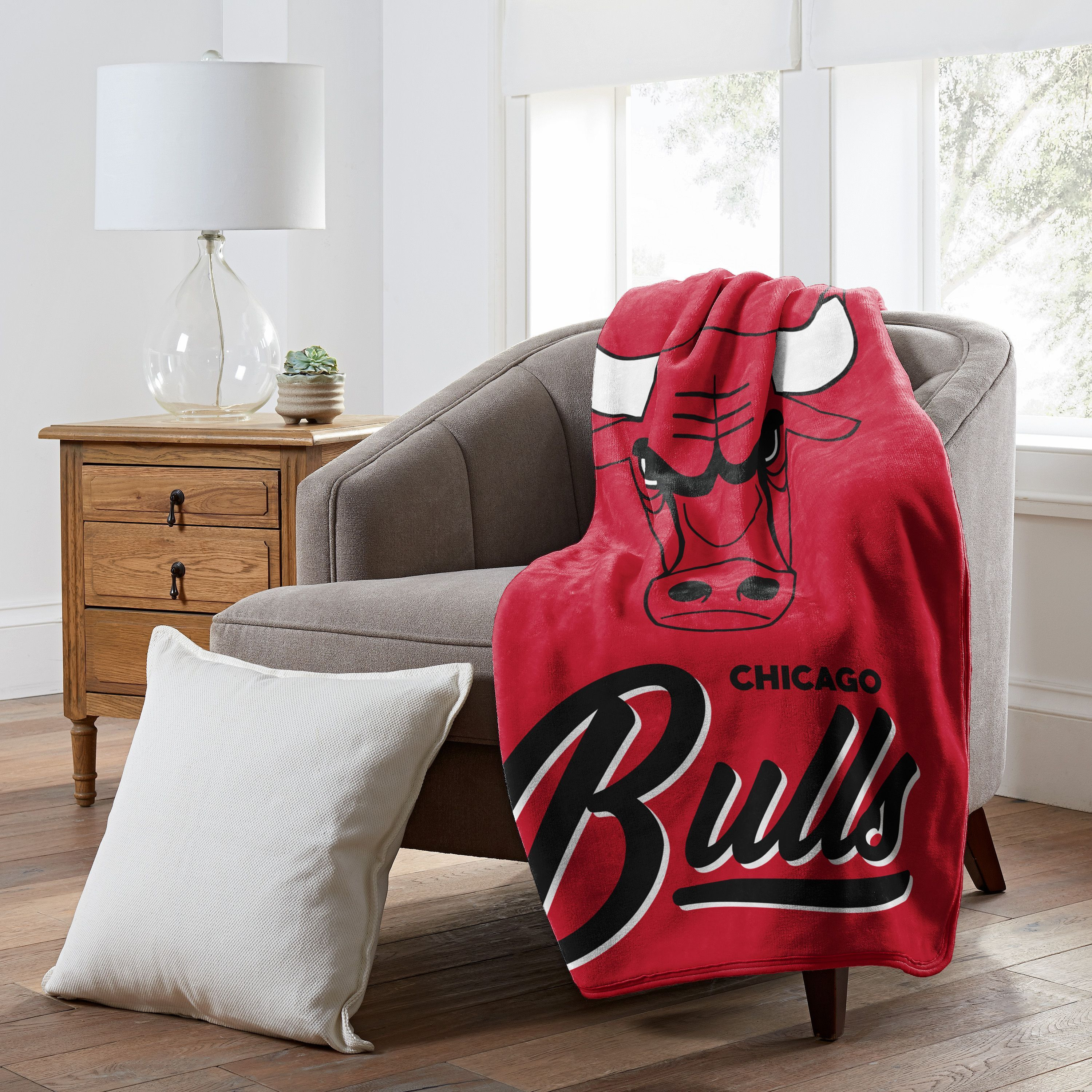 Chicago Bulls Blanket 50x60 Raschel Signature Design