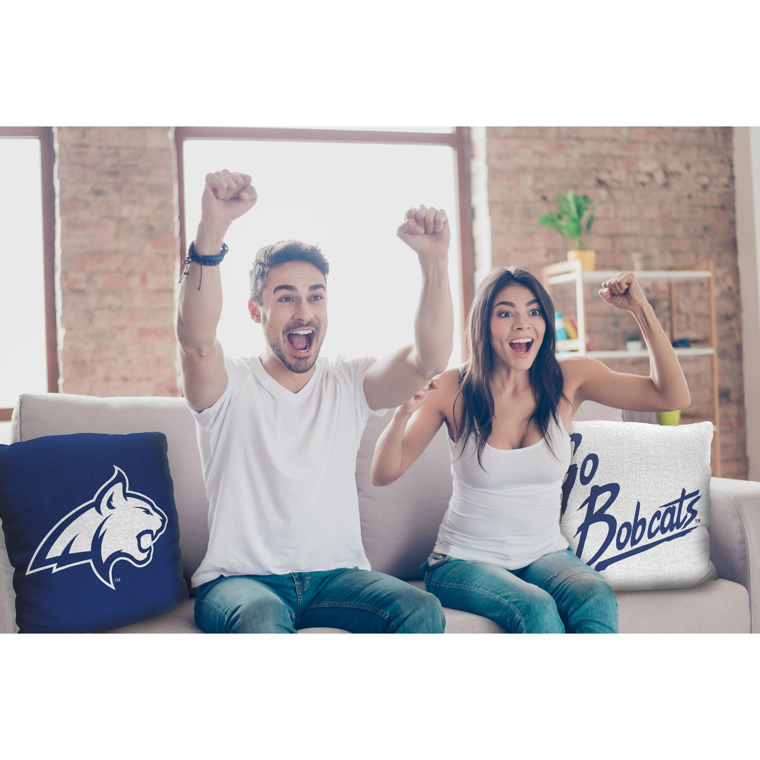 Montana State OFFIcIAL NcAA Invert Woven Pillow 20 x 20(D0102H94gHV)