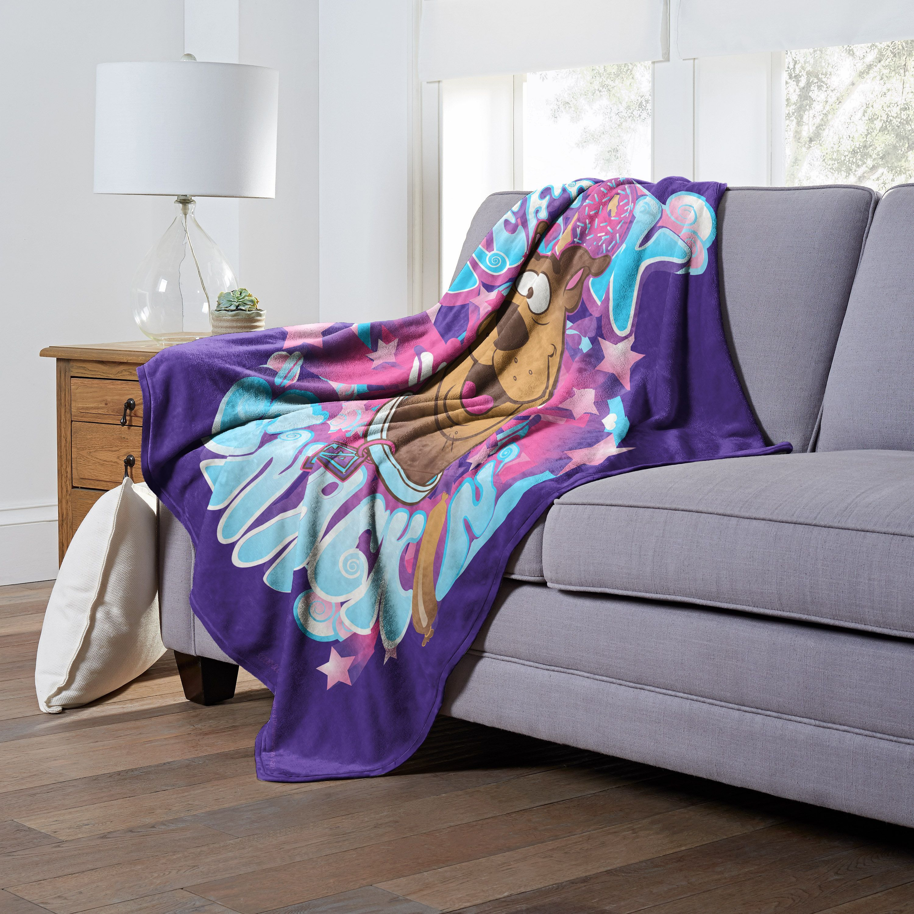 Scooby Doo, Keep Snackin' Aggretsuko Comics Silk Touch Throw Blanket, 50" x 60"(D0102HARD1Y.)