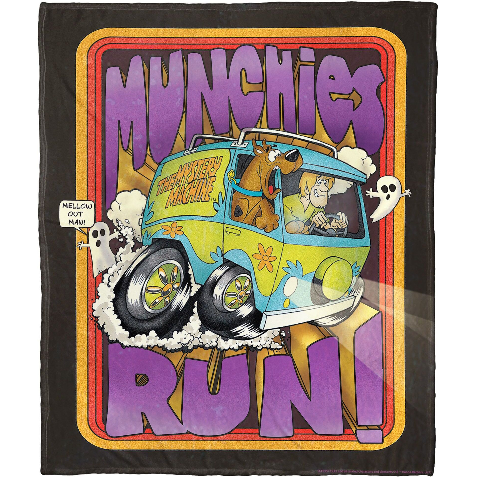 Scooby Doo, Munchies Run Aggretsuko Comics Silk Touch Throw Blanket, 50" x 60"(D0102HARD1U.)