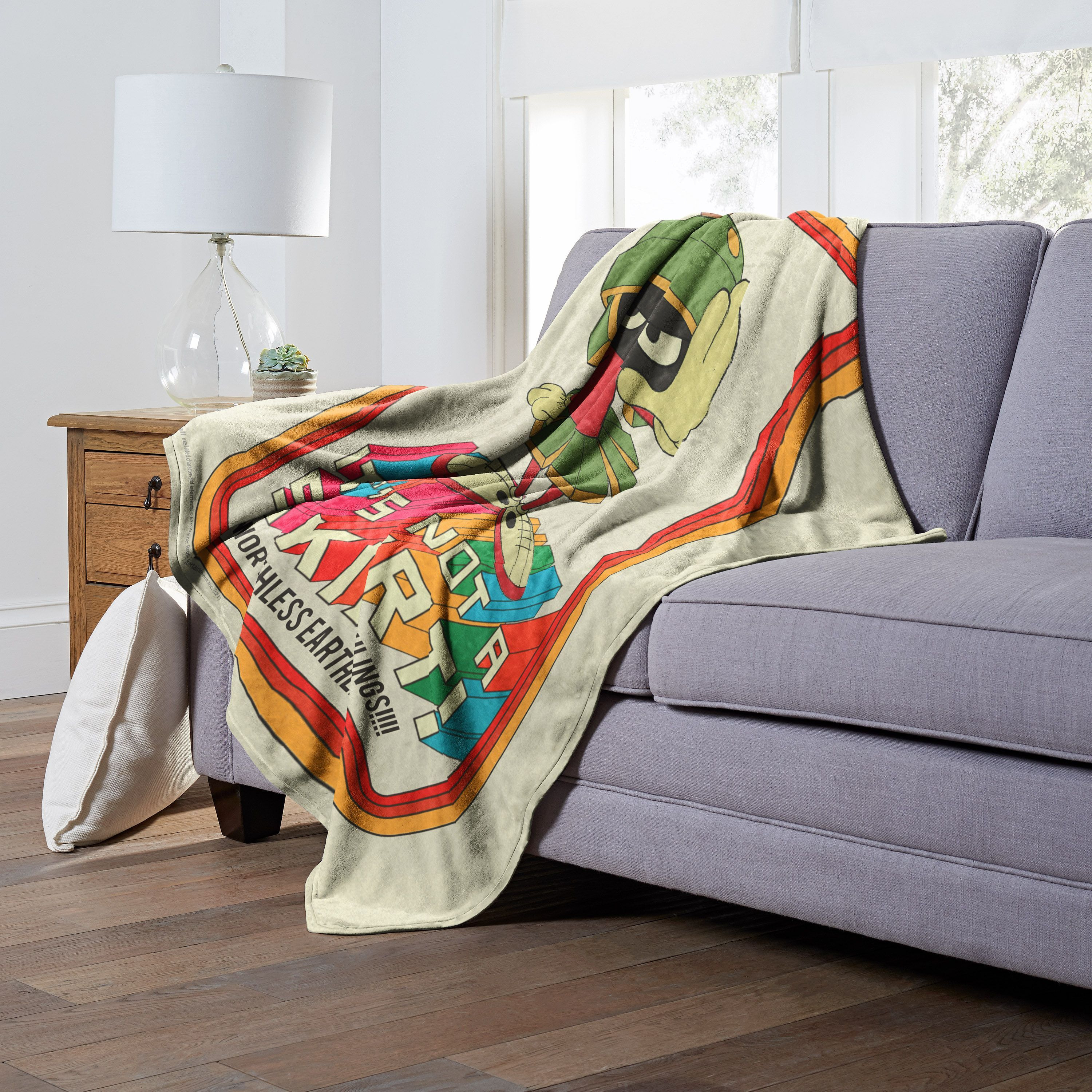Looney Tunes, Not a Skirt Aggretsuko Comics Silk Touch Throw Blanket, 50" x 60"(D0102HARYKW.)