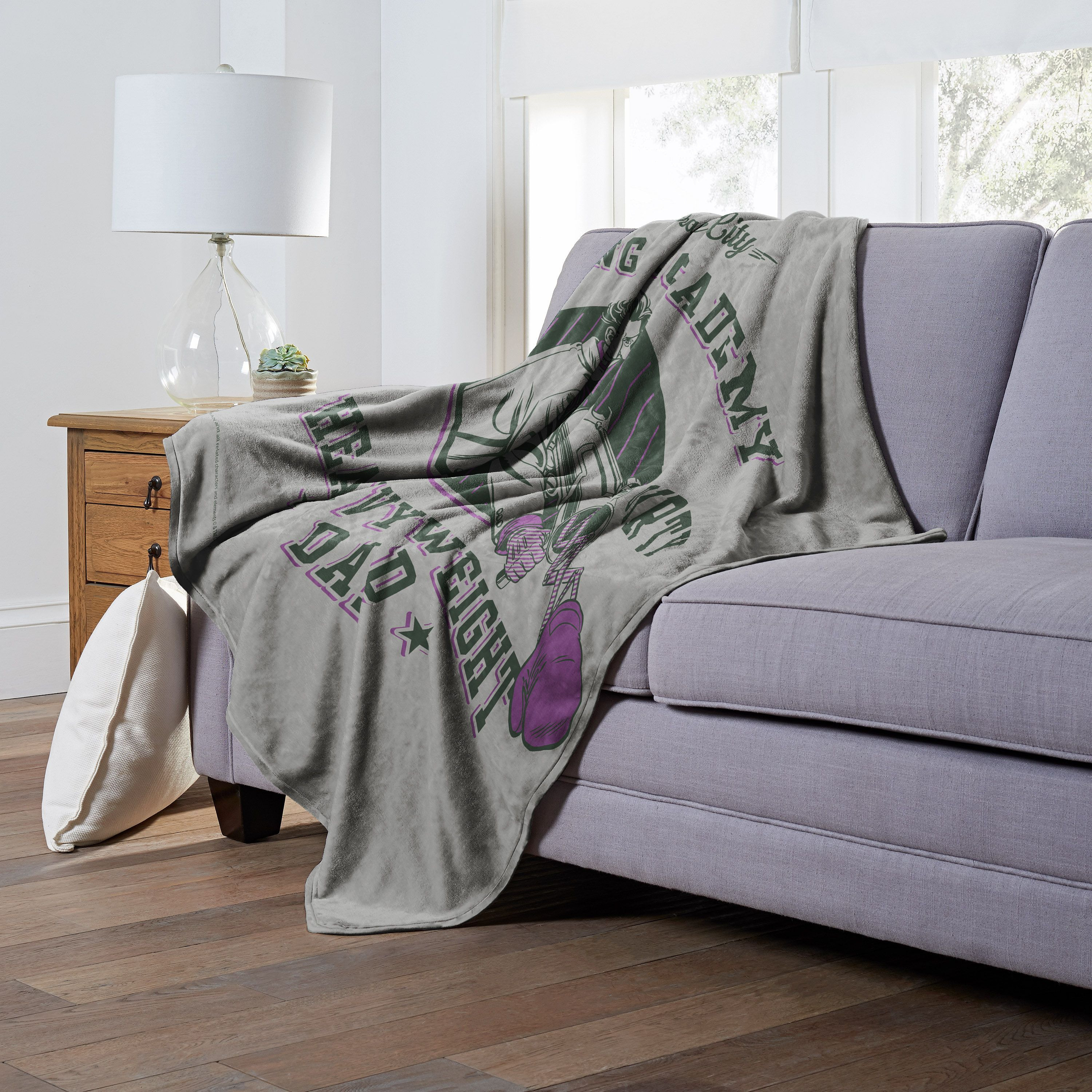 Batman, Heavyweight Champ Dad Aggretsuko Comics Silk Touch Throw Blanket, 50" x 60"(D0102HAR6P7.)