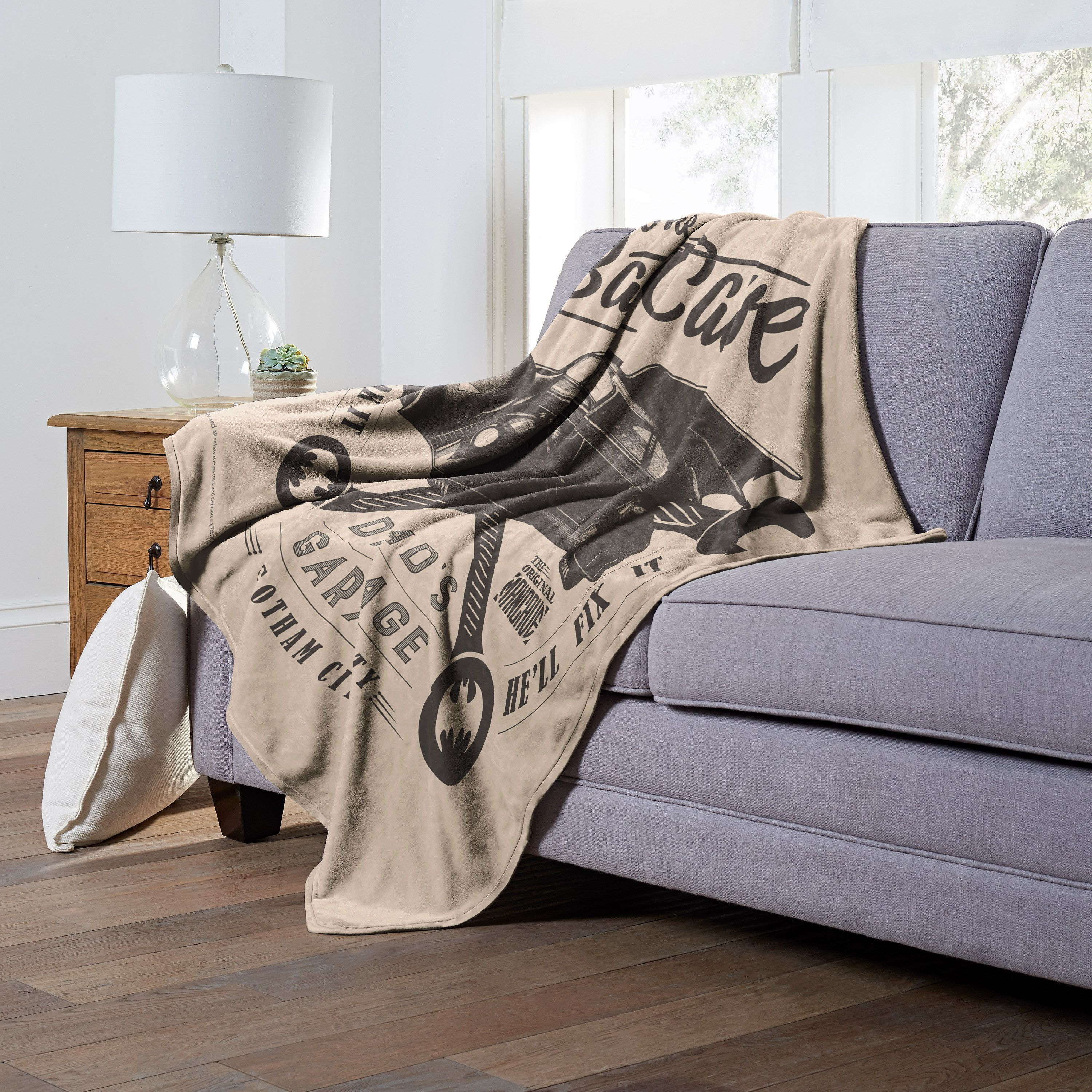 Batman, The Dad Cave Aggretsuko Comics Silk Touch Throw Blanket, 50" x 60"(D0102HAR6AW.)