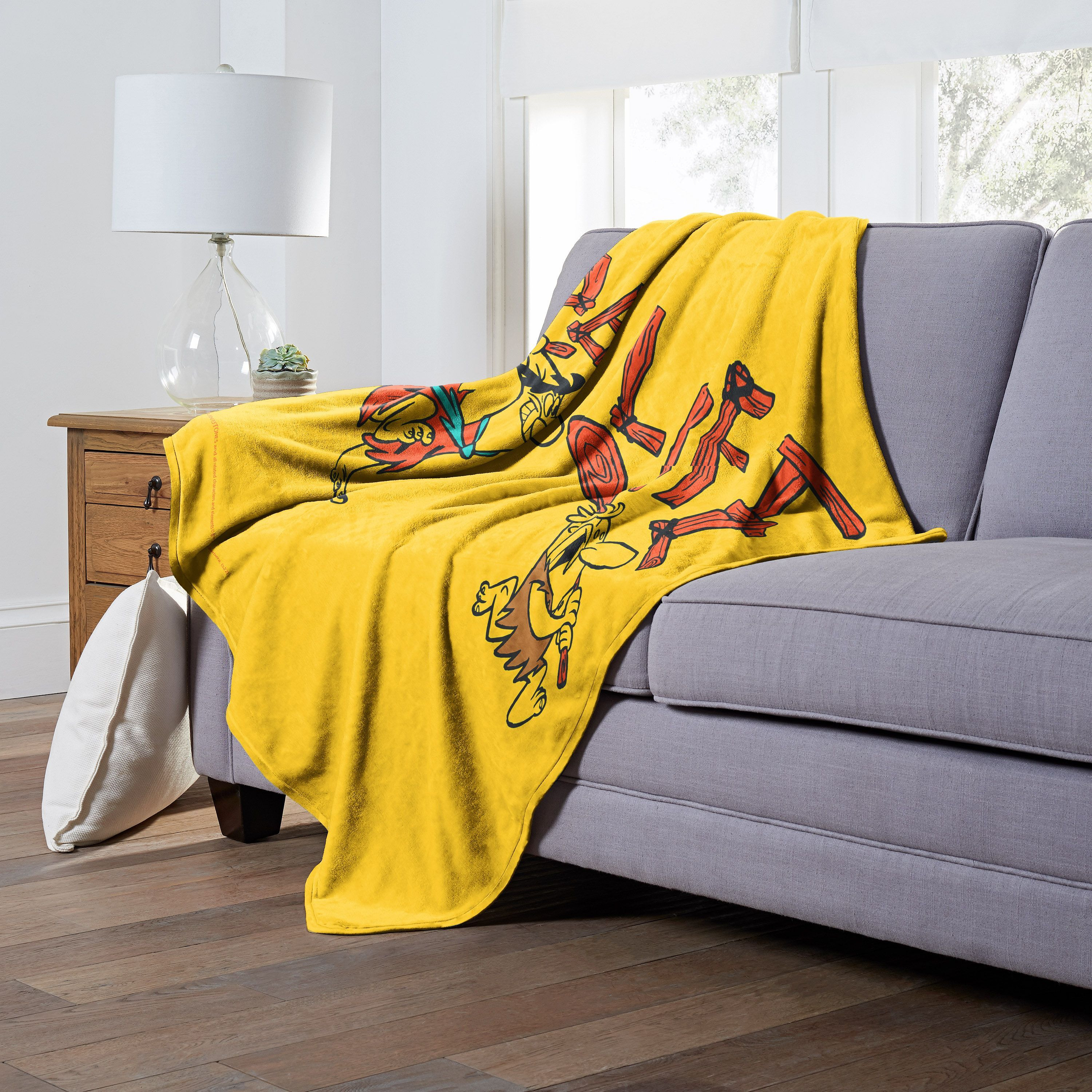 WB  FLINSTONES, cLUB LIFE, Silk Touch Throw Blanket, 50x60(D0102H212QV)