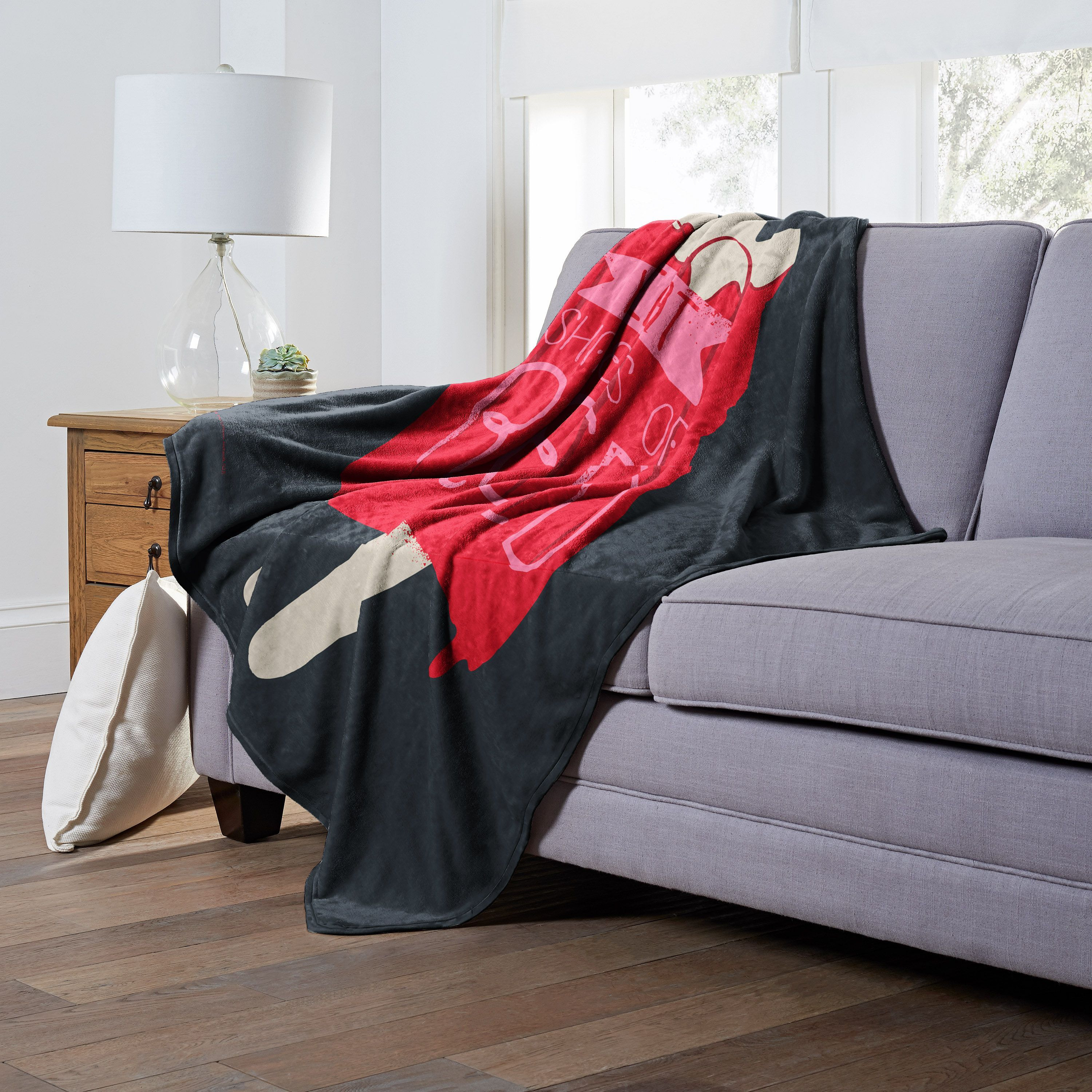 Adventure Time Silk Touch Throw Blanket, 50 x 60, Shades of Red(D0102H21Q9W)