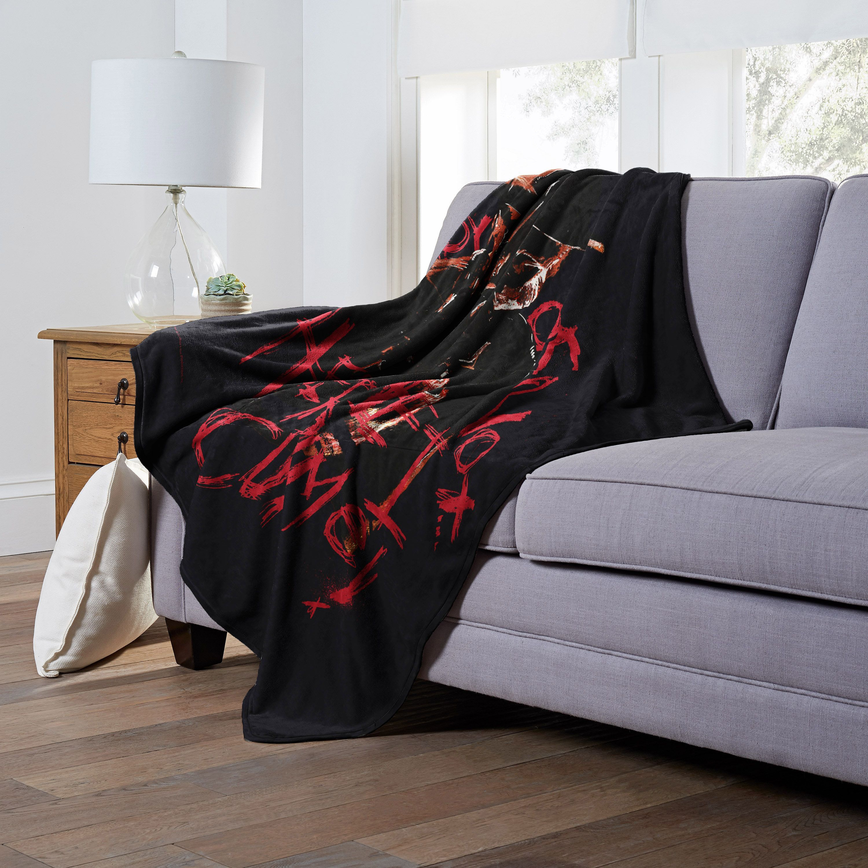 A Nightmare on Elm Street Silk Touch Throw Blanket, 50 x 60, Ready or Not(D0102H21gTg)