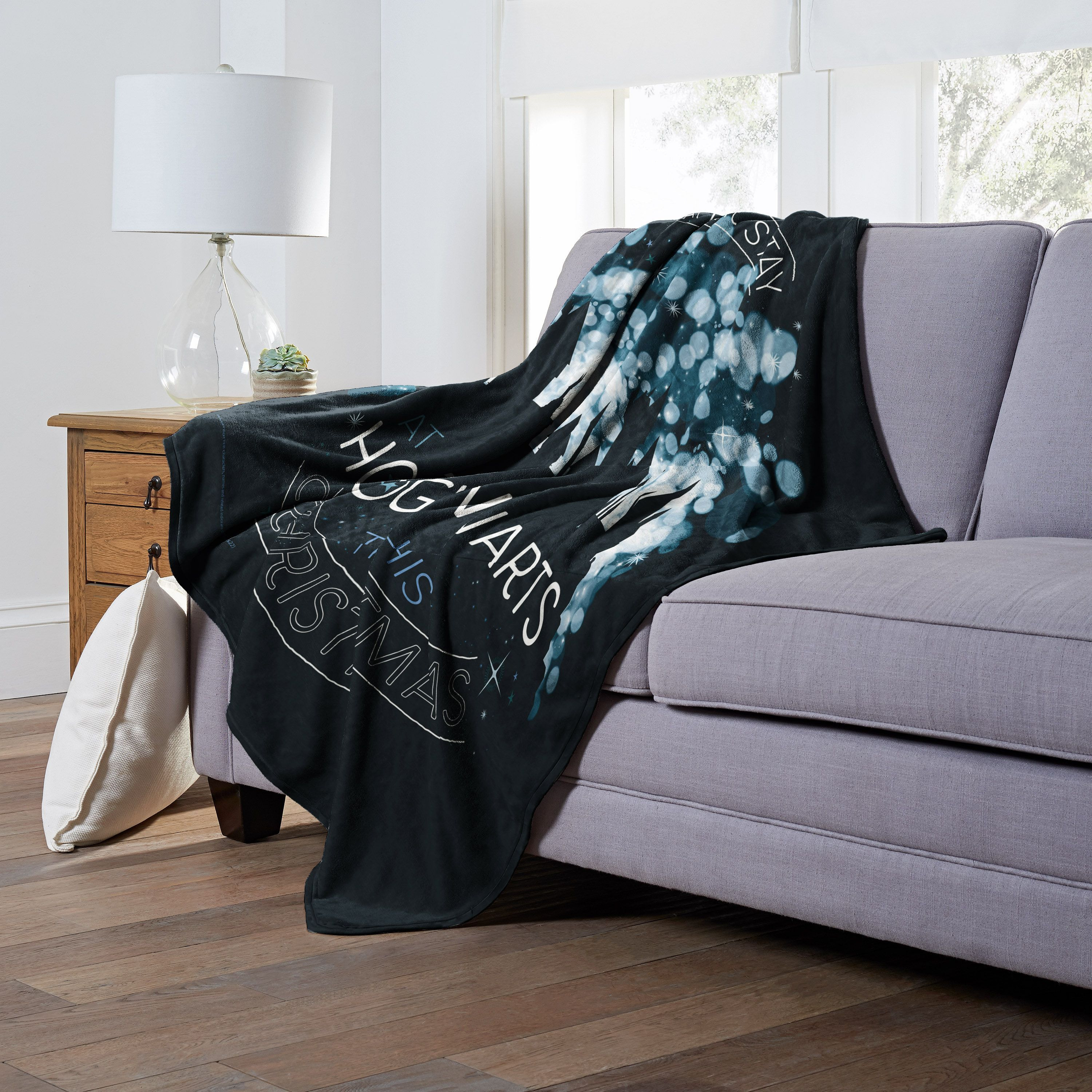 Harry Potter Silk Touch Throw Blanket, 50 x 60, Hogwarts this christmas(D0102H21LZU)