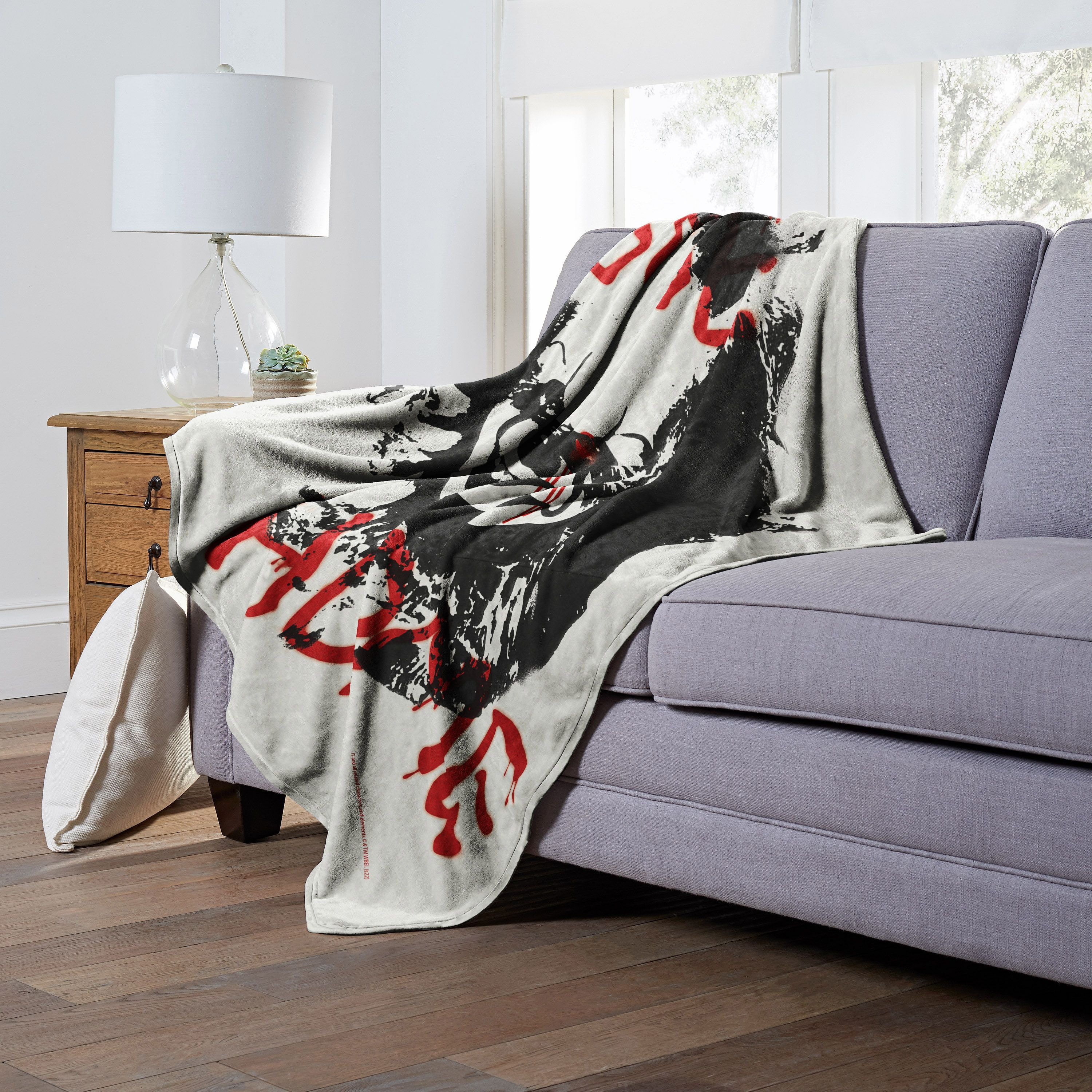 IT 2 Silk Touch Throw Blanket, 50 x 60, It graffiti(D0102H212UU)