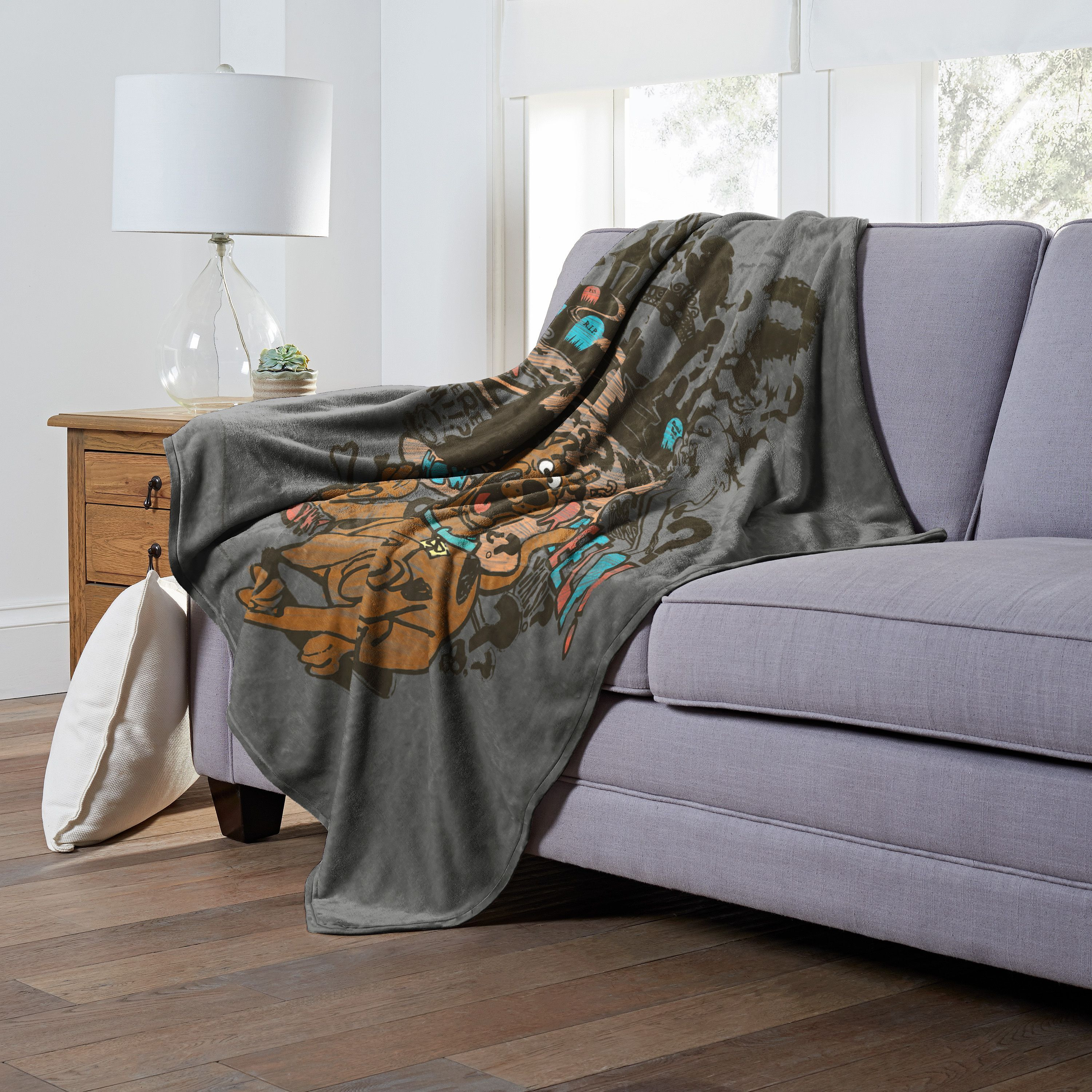 Warner Bros Scooby-Doo Silk Touch Throw Blanket, 50 x 60, Run Away(D0102H21gPV)